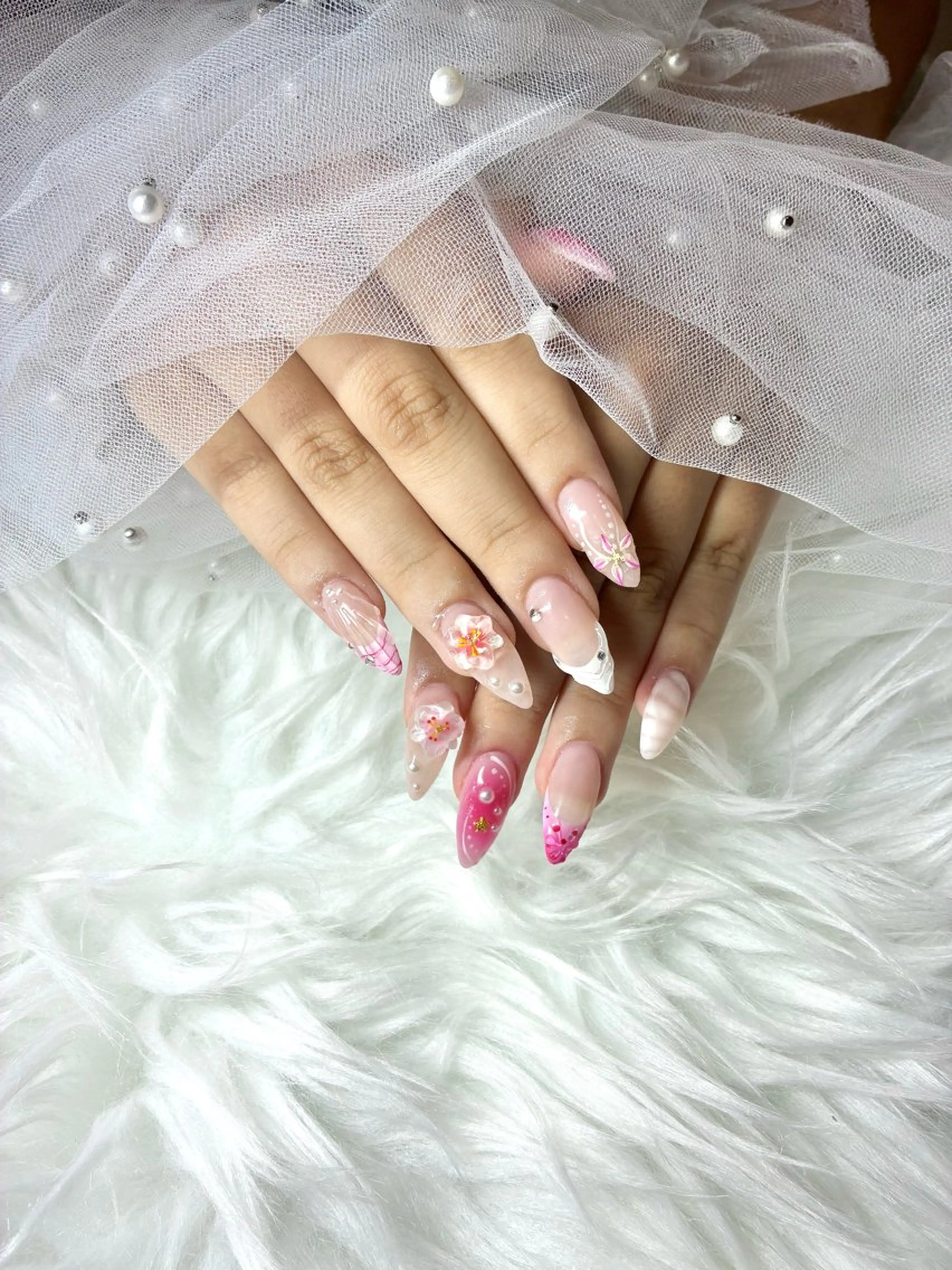 ネイル ハンドネイル e-up by boss所属・e-up nail Arisaのネイルデザイン