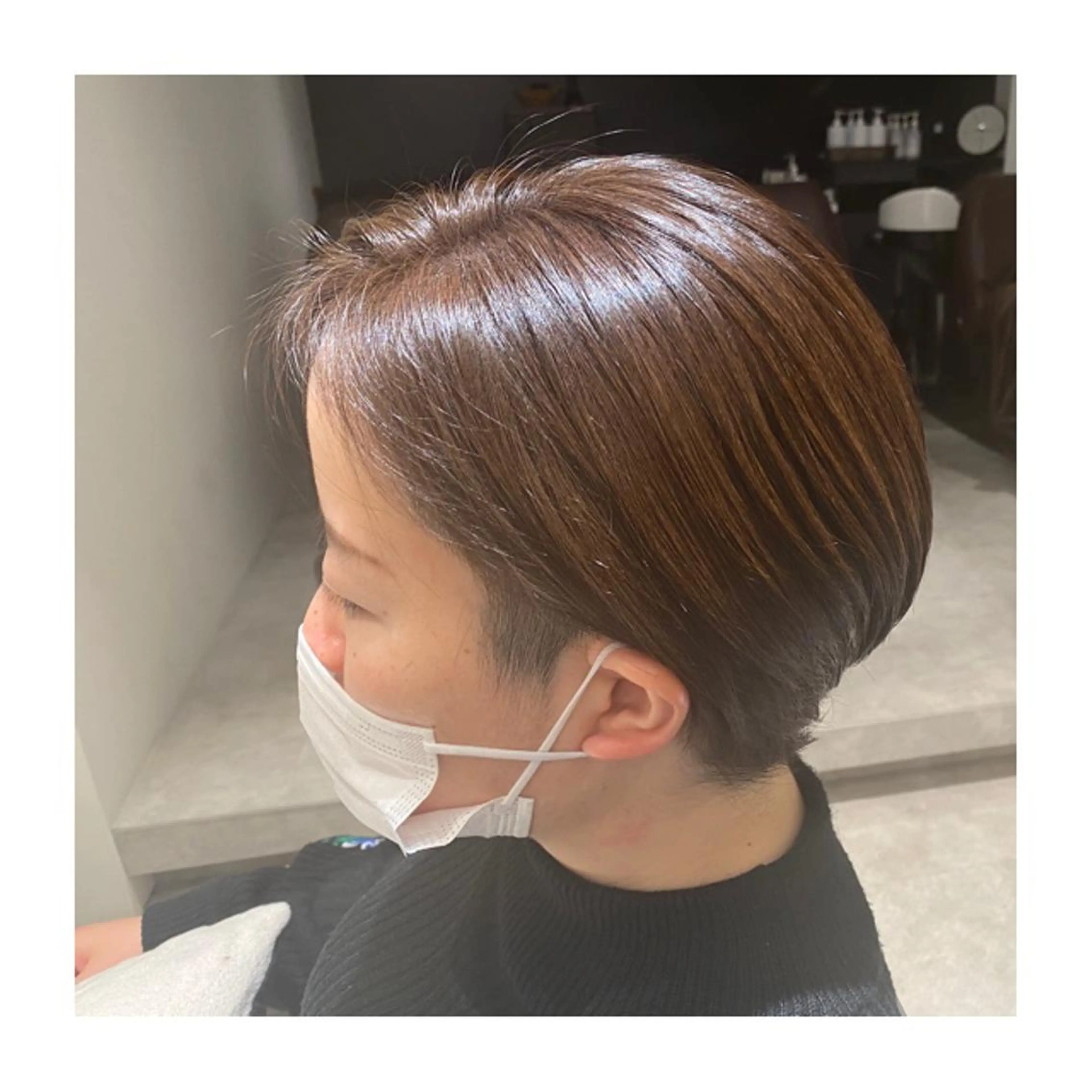ショート アッシュ ショートヘア 小國 綾かのヘアスタイル