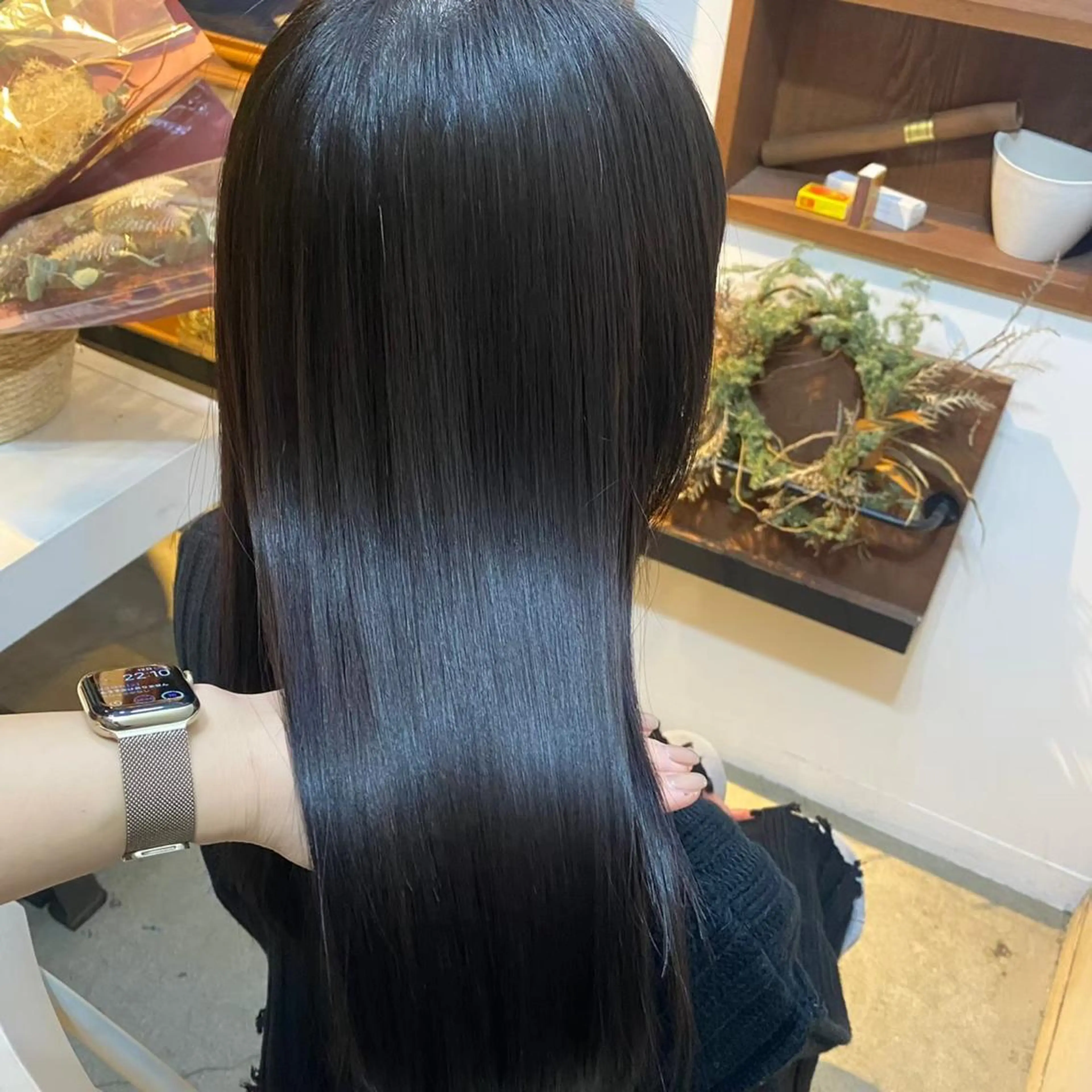 ミディアム カラー カット 縮毛矯正 トリートメント 縮毛矯正×韓国ヘア 🇰🇷小笠原のヘアスタイル