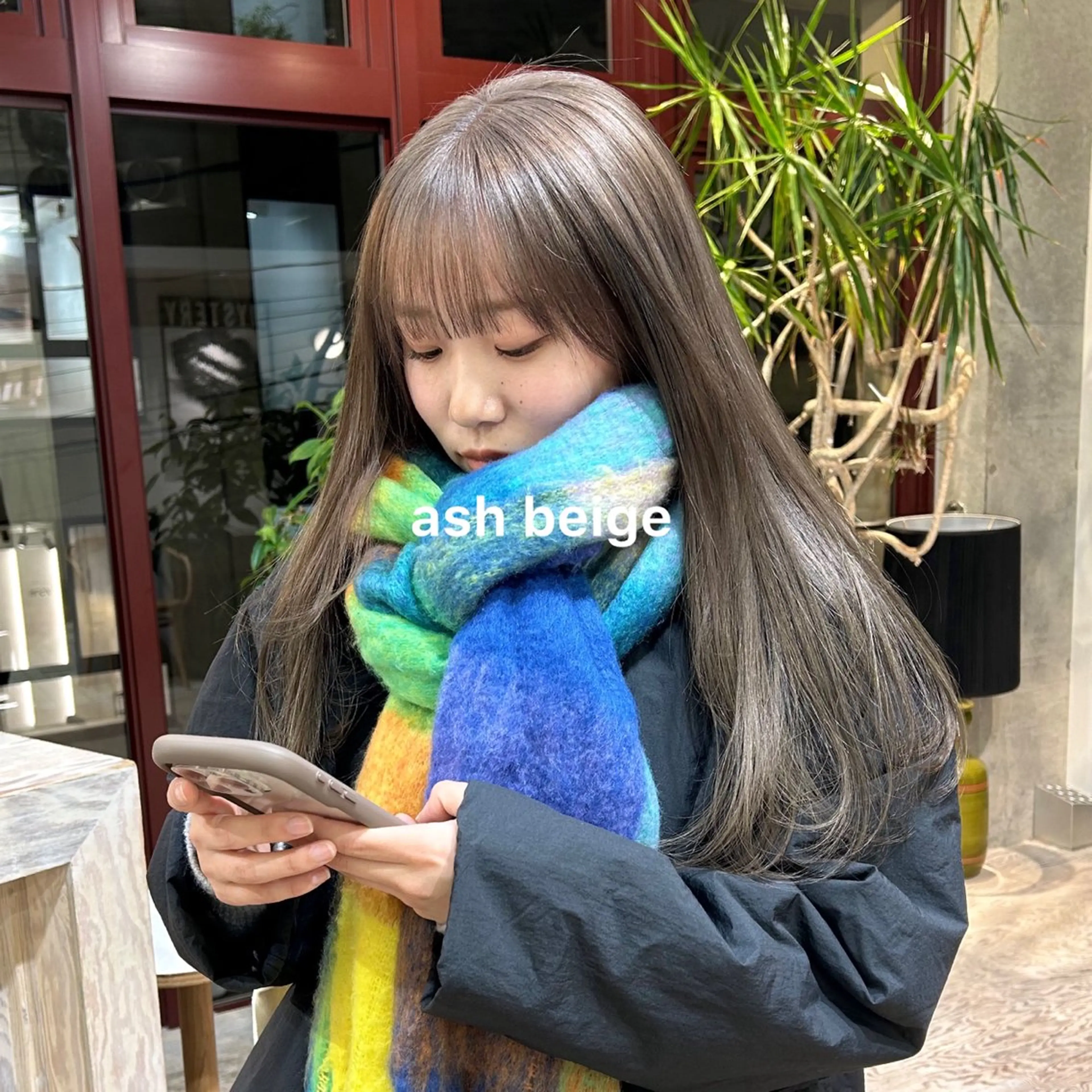 ロング 暖色カラー推し/ トヤエリコのヘアスタイル