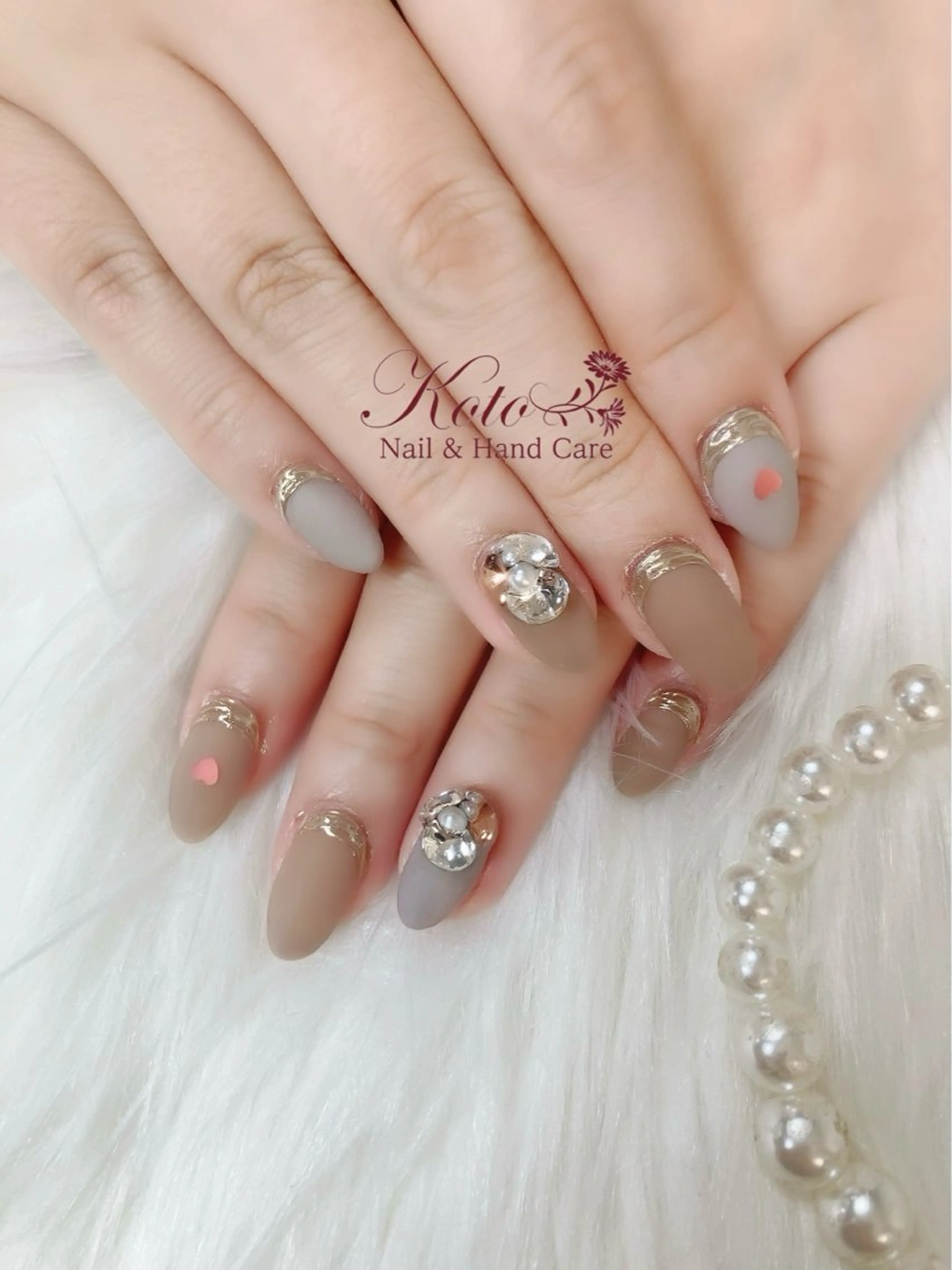 ネイル 長さ出し ジェルネイル マットネイル 持ち込み ニュアンスネイル ハンドネイル Nail Salon KOTOのネイルデザイン