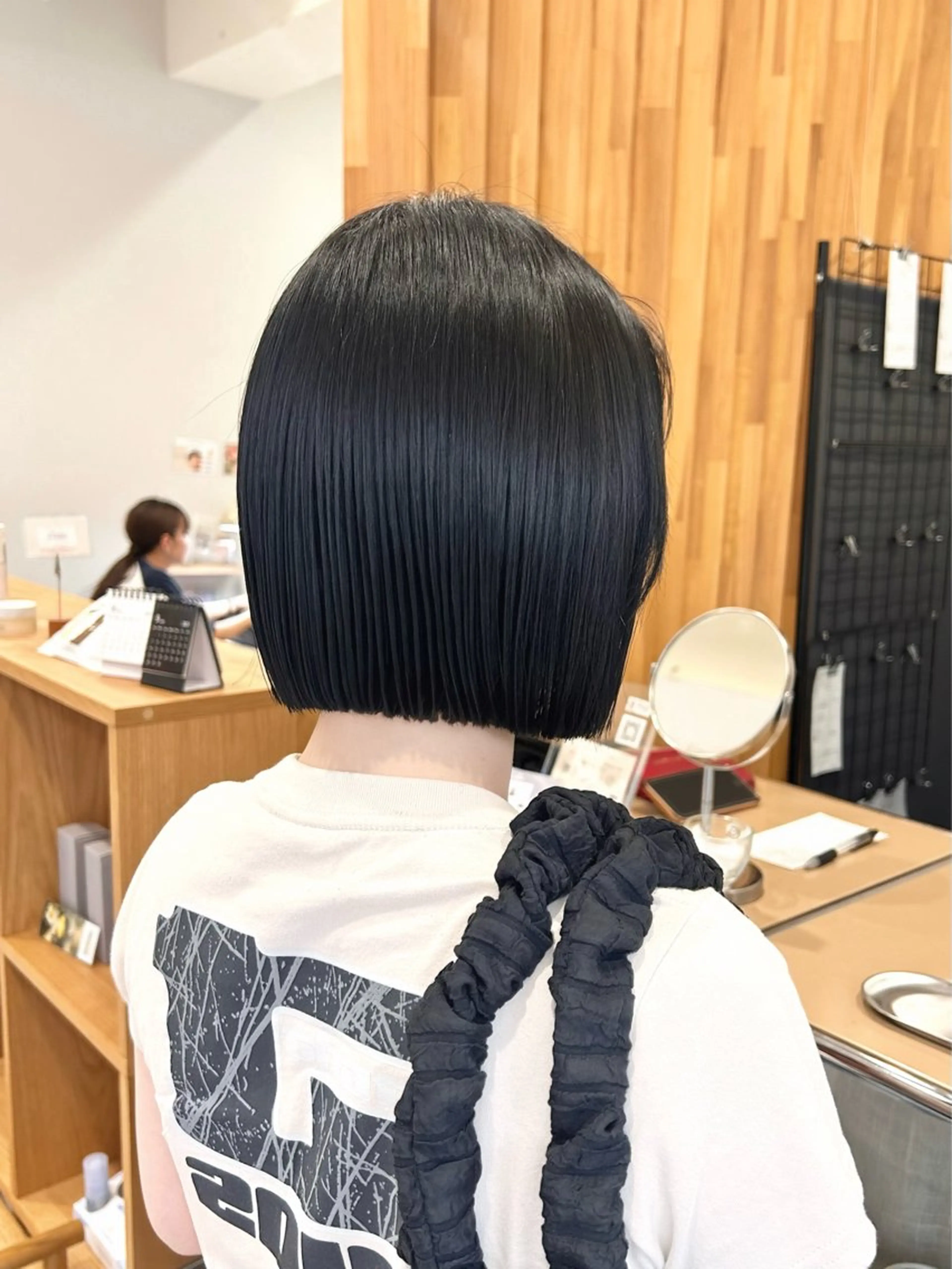 ショート カット 縮毛矯正 トリートメント ぱつっとボブ/ 小野あかねのヘアスタイル