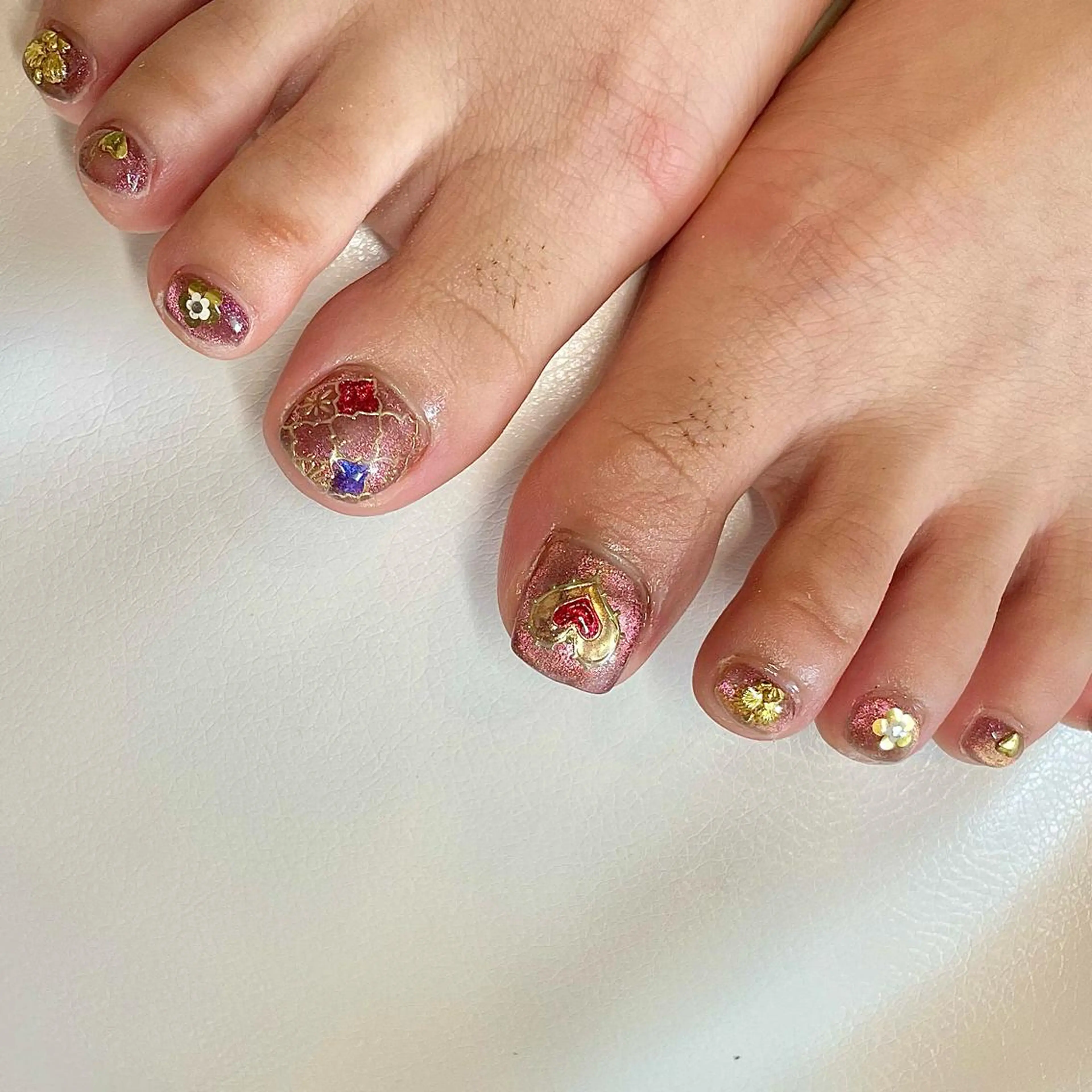 ショート カラー パーマ ヘアアレンジ メンズ キッズ ネイル マツエク・マツパ アイブロウ マグネットネイル nail&eye Aoのマツエク・マツパデザイン