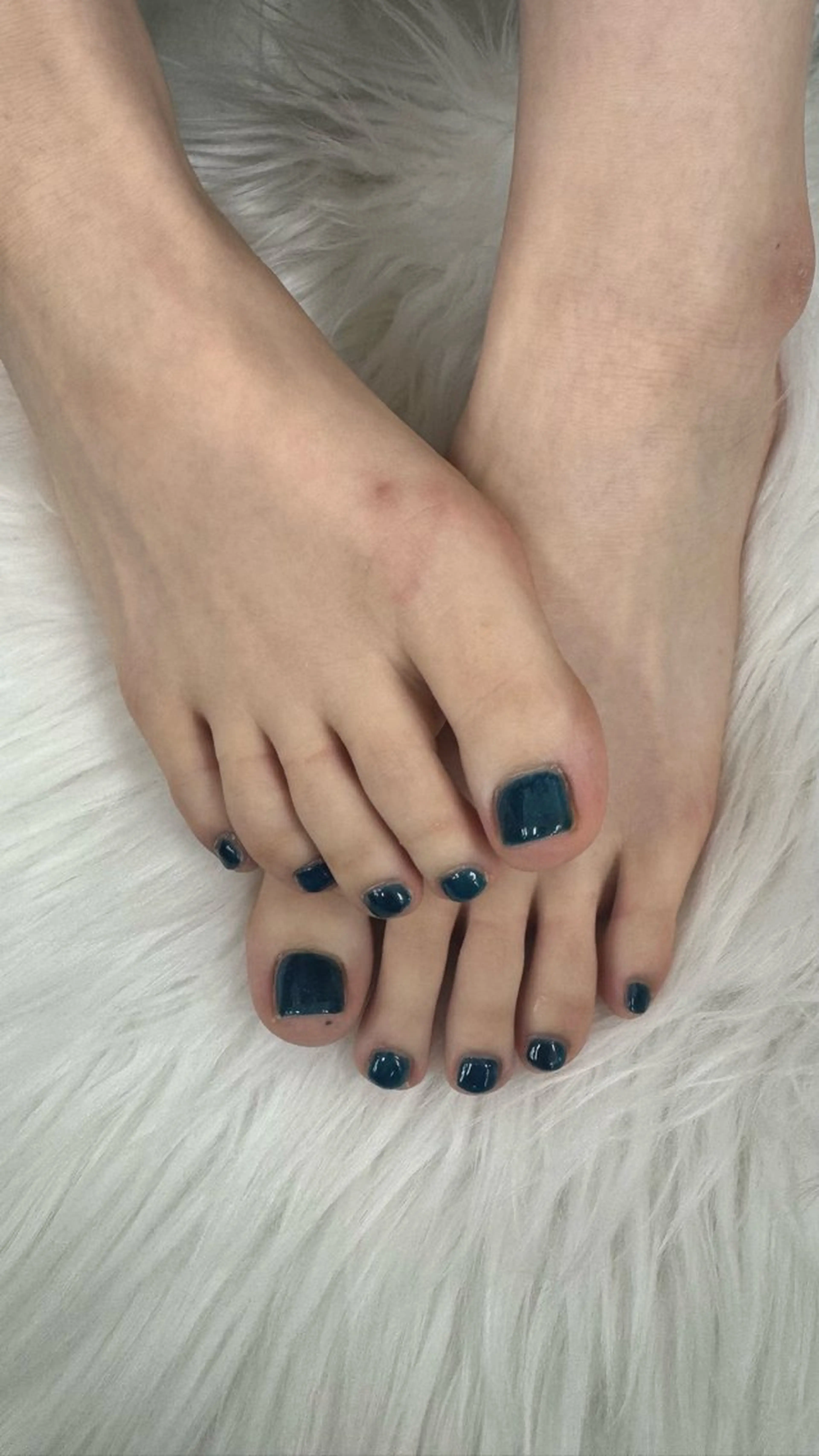 ネイル ネイルサロンエーナイン西友西町店所属・山崎 莉菜のネイルデザイン