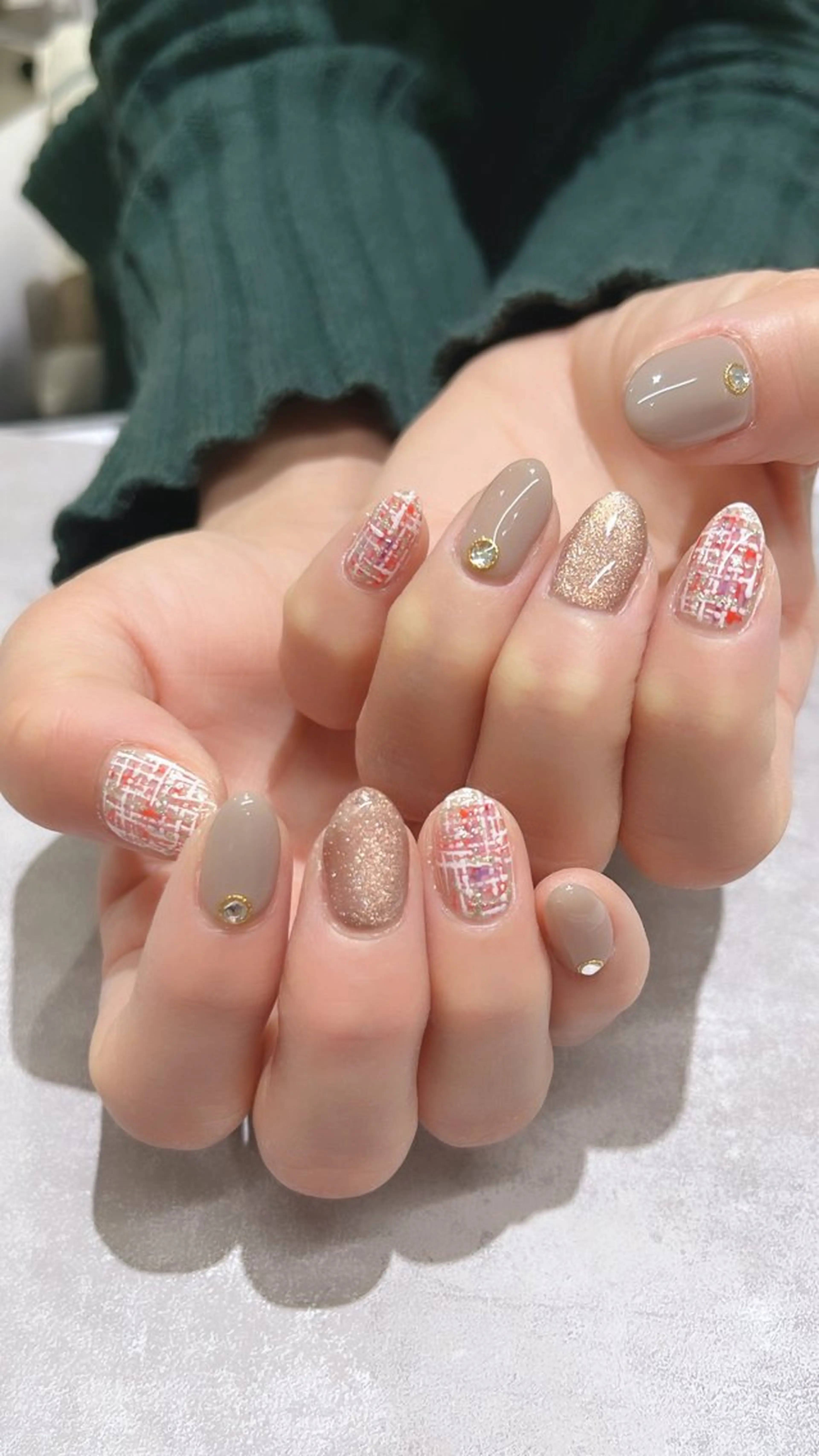 ネイル ハンドネイル nailsalon Questのネイルデザイン