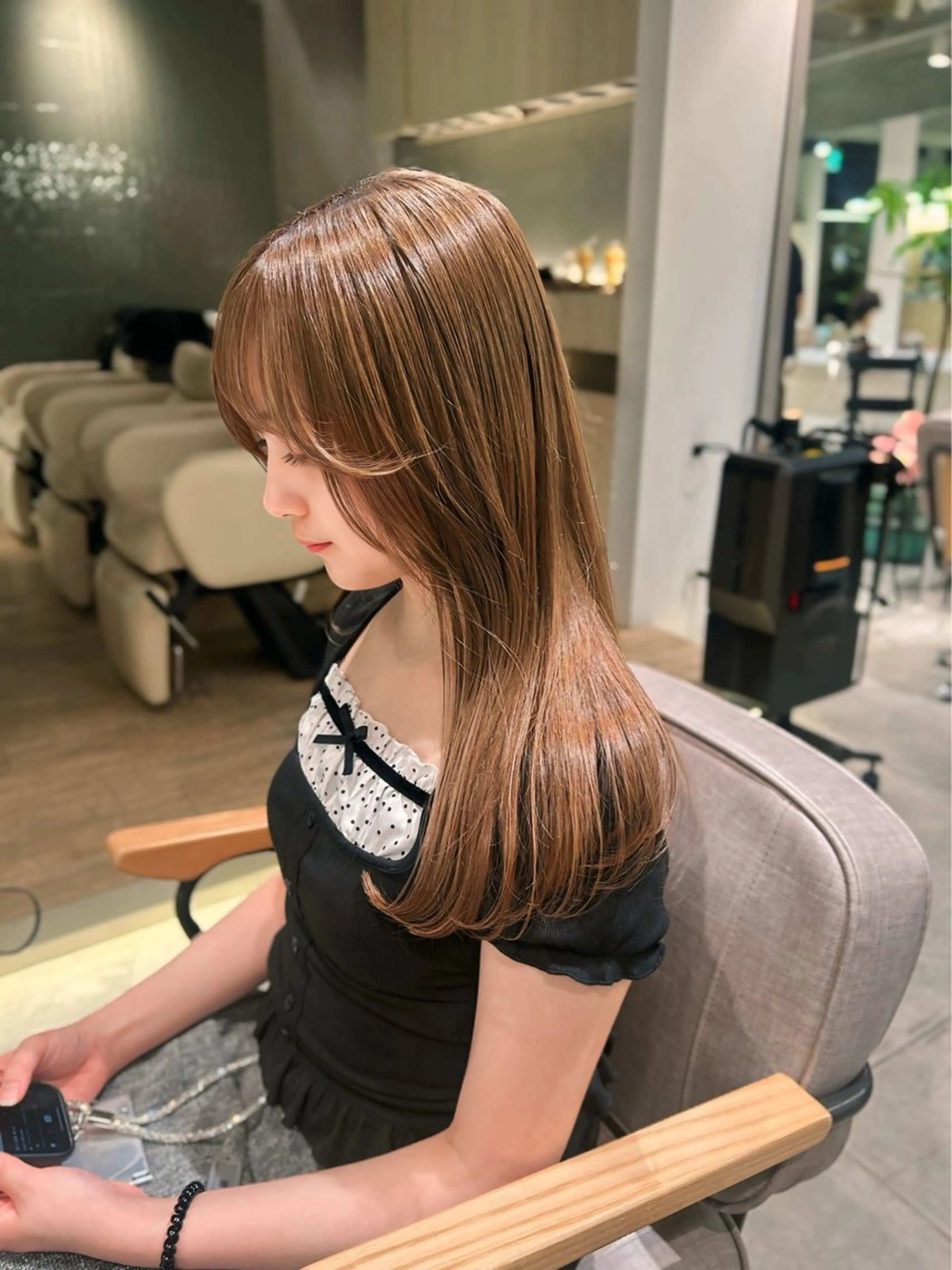 セミロング カラー ベージュカラー ブリーチ ブリーチなしカラー 顔周りカット カット ヘアカラー 結衣/ 無料カットモデル🎀のヘアスタイル