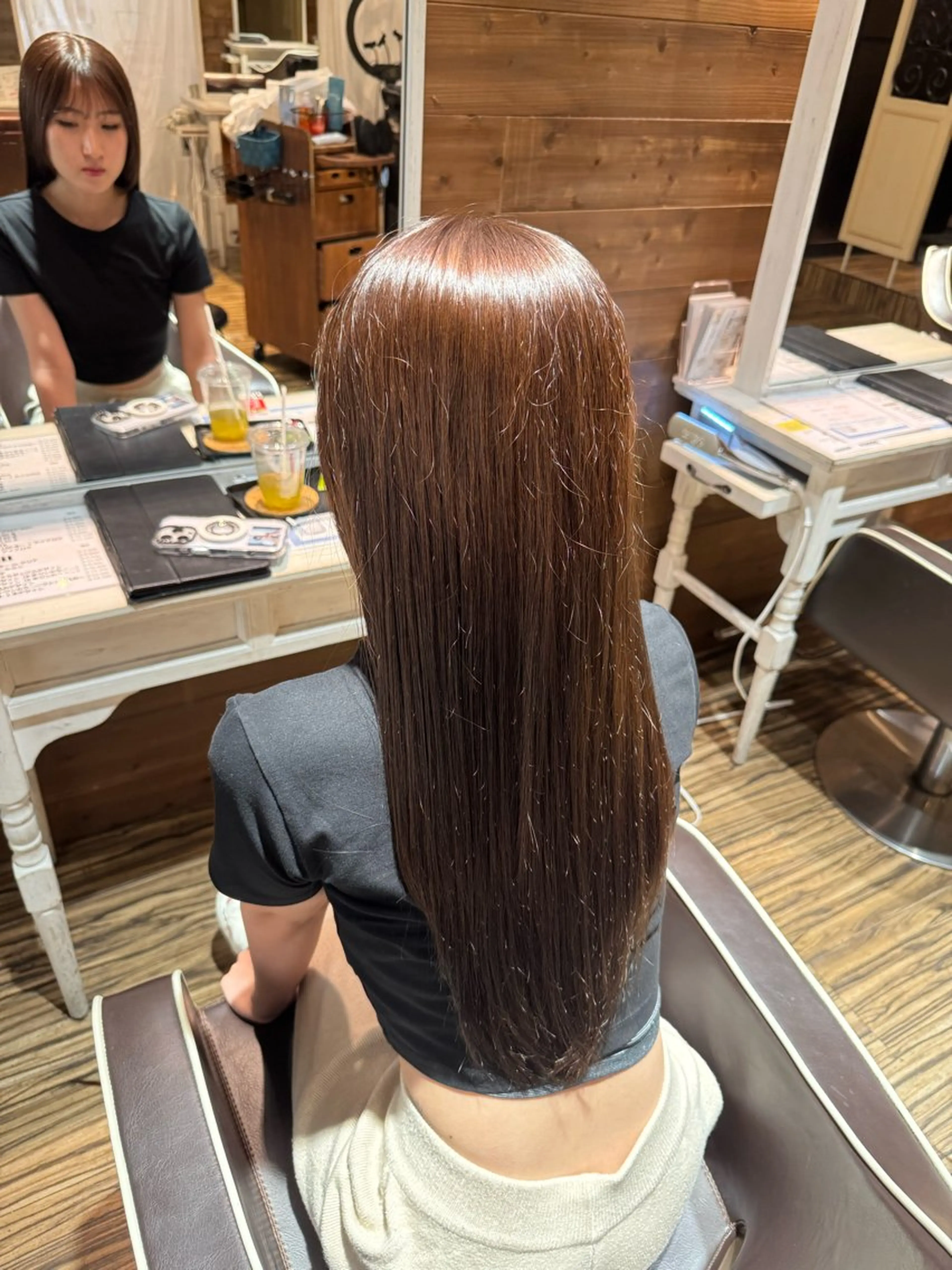ロング カット ヘアカラー トリートメント nest. SHUNのヘアスタイル
