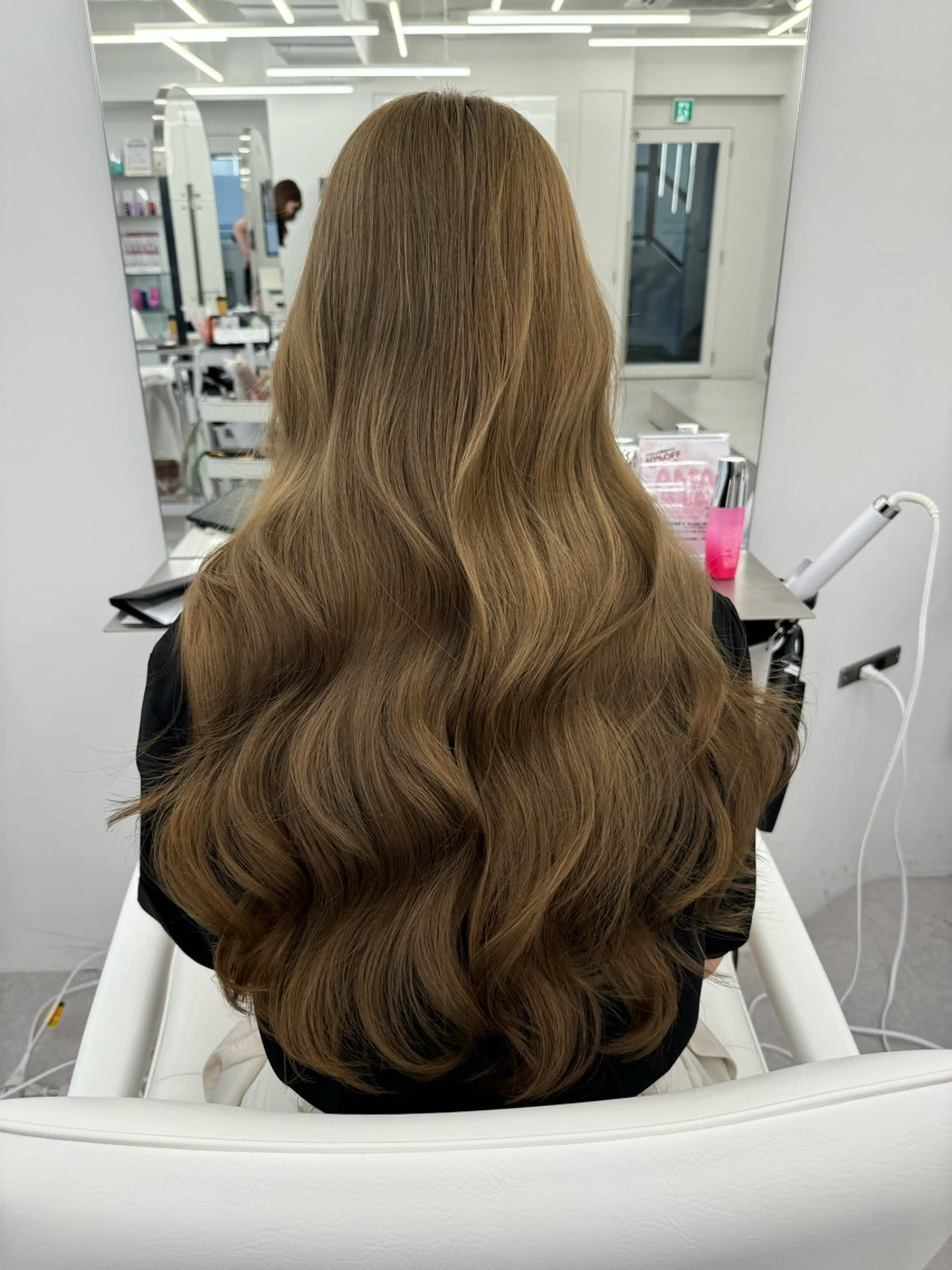 ロング カラー カット ヘアカラー 顔まわりの神様✨ 藤嶋秀幸のヘアスタイル