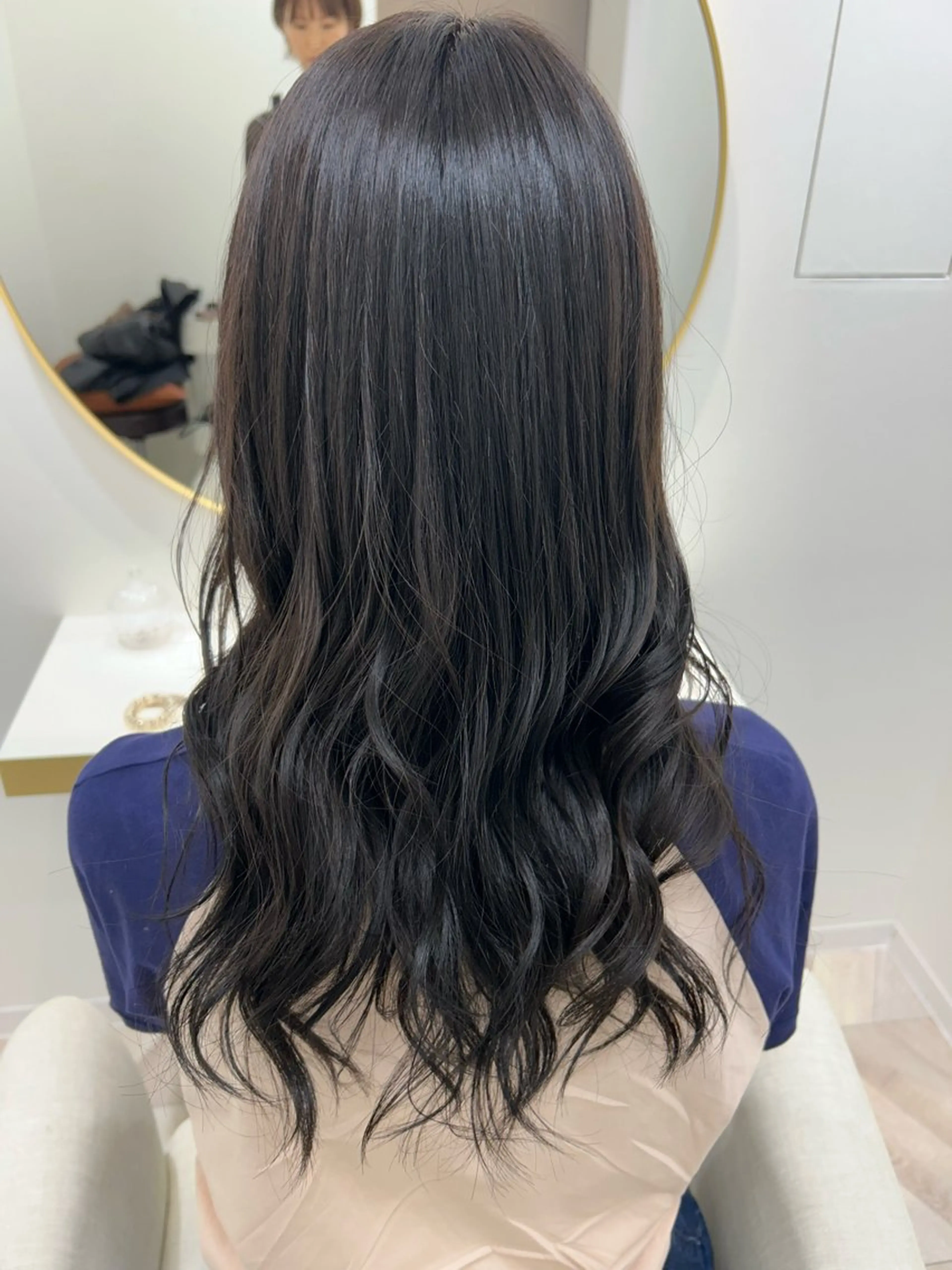 ロング カラー カット 深谷 真見のヘアスタイル