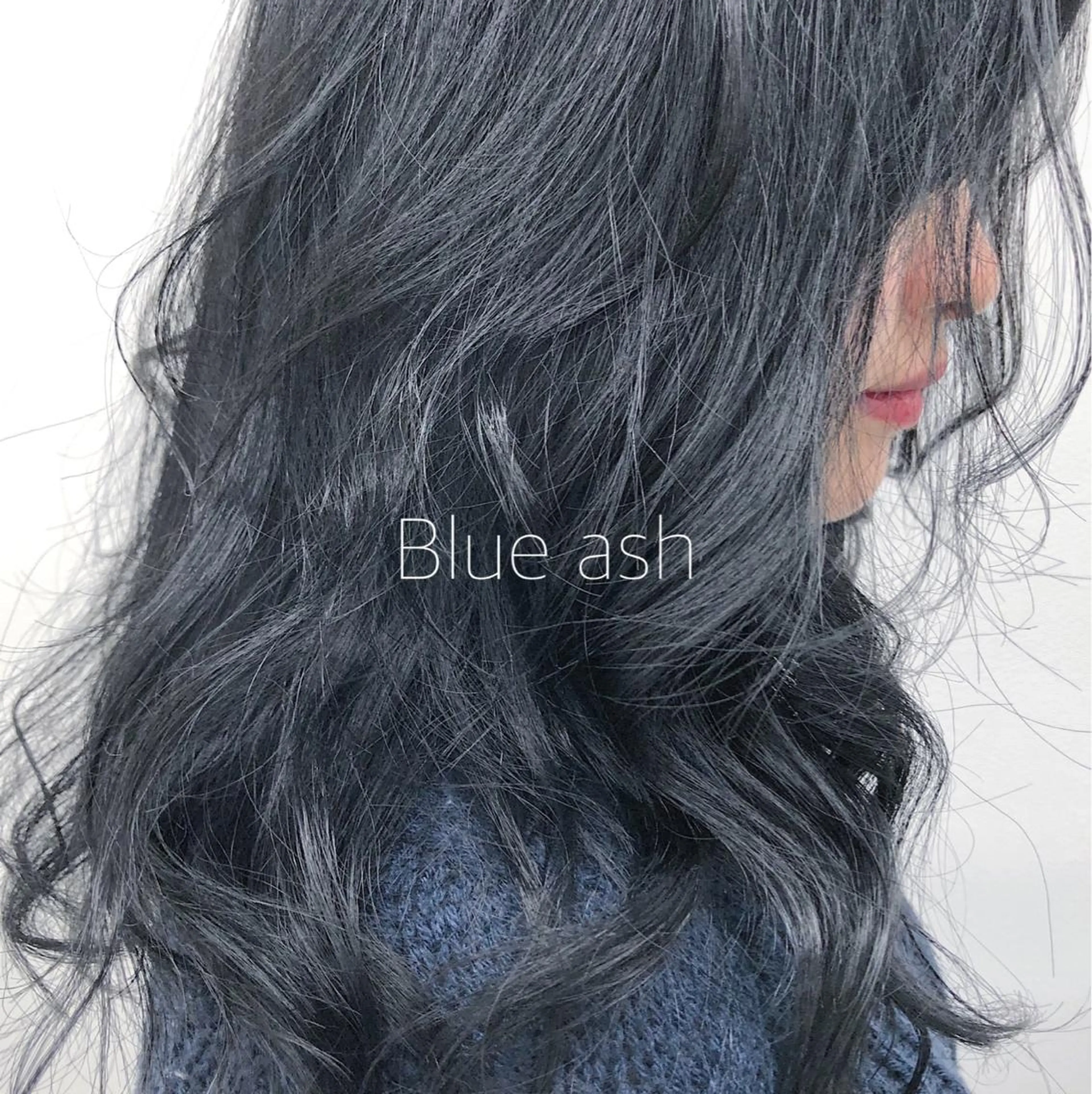 ミディアム カラー アッシュ ブルーカラー ブルーアッシュ ヘアカラー ヘアセット 柔らかbeige モトキのヘアスタイル