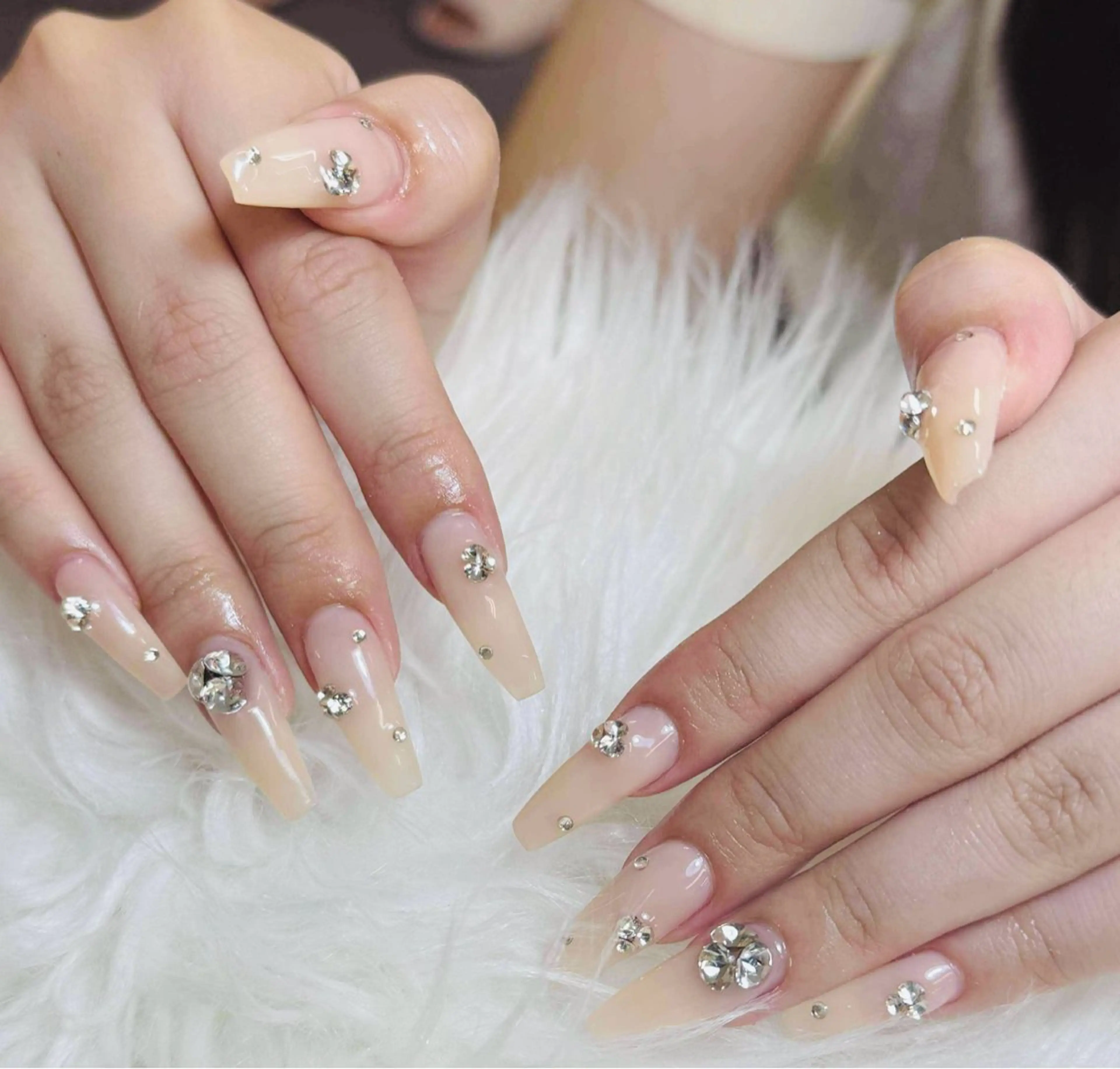 ネイル チークネイル 長さ出し フットネイル マグネットネイル 持ち込み ハンドネイル ANH NAIL ゴテゴテ専門店💎のネイルデザイン