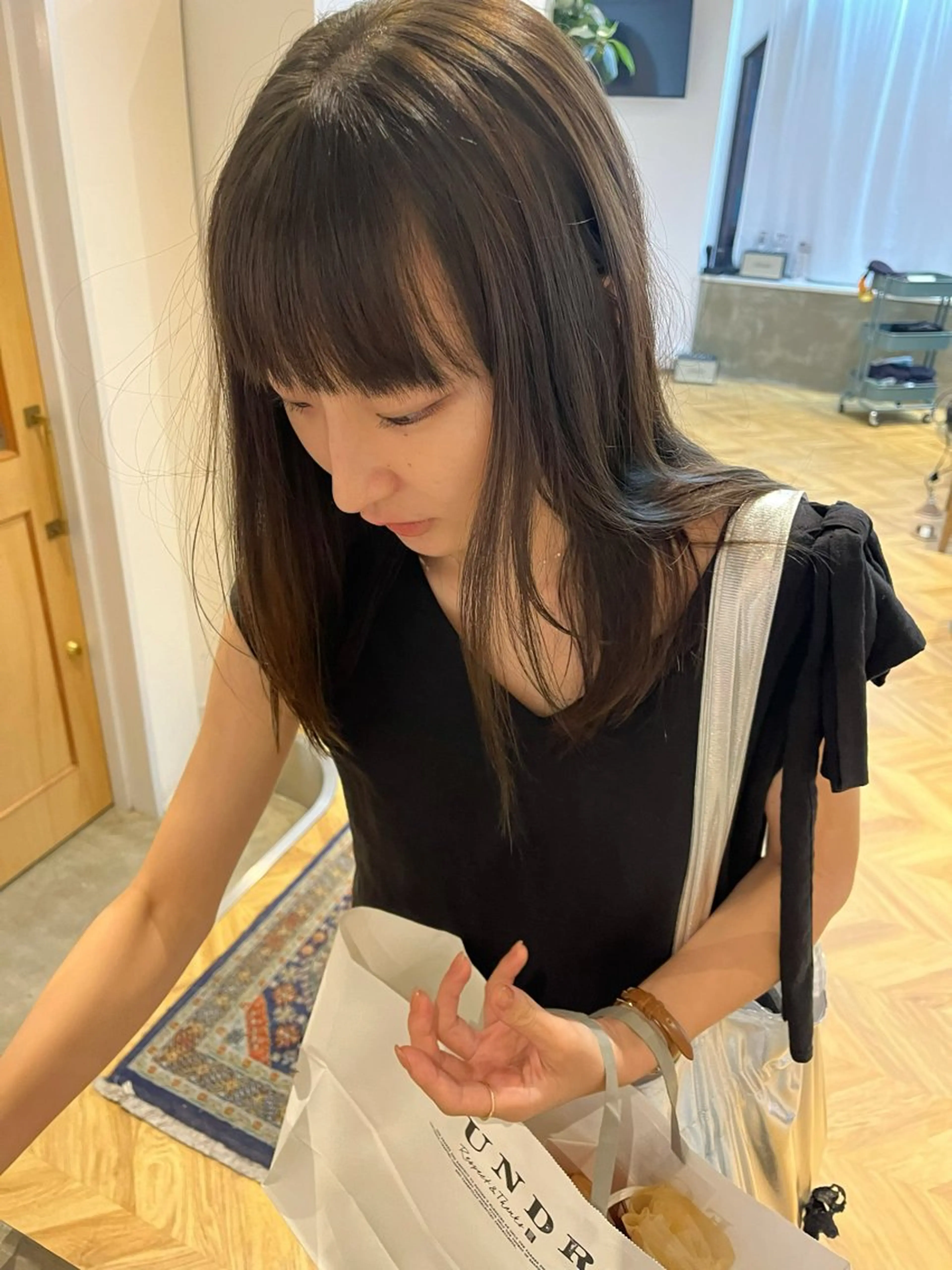 カラー ブリーチ ブリーチなしカラー ヘアカラー 凜 (りん)のヘアスタイル