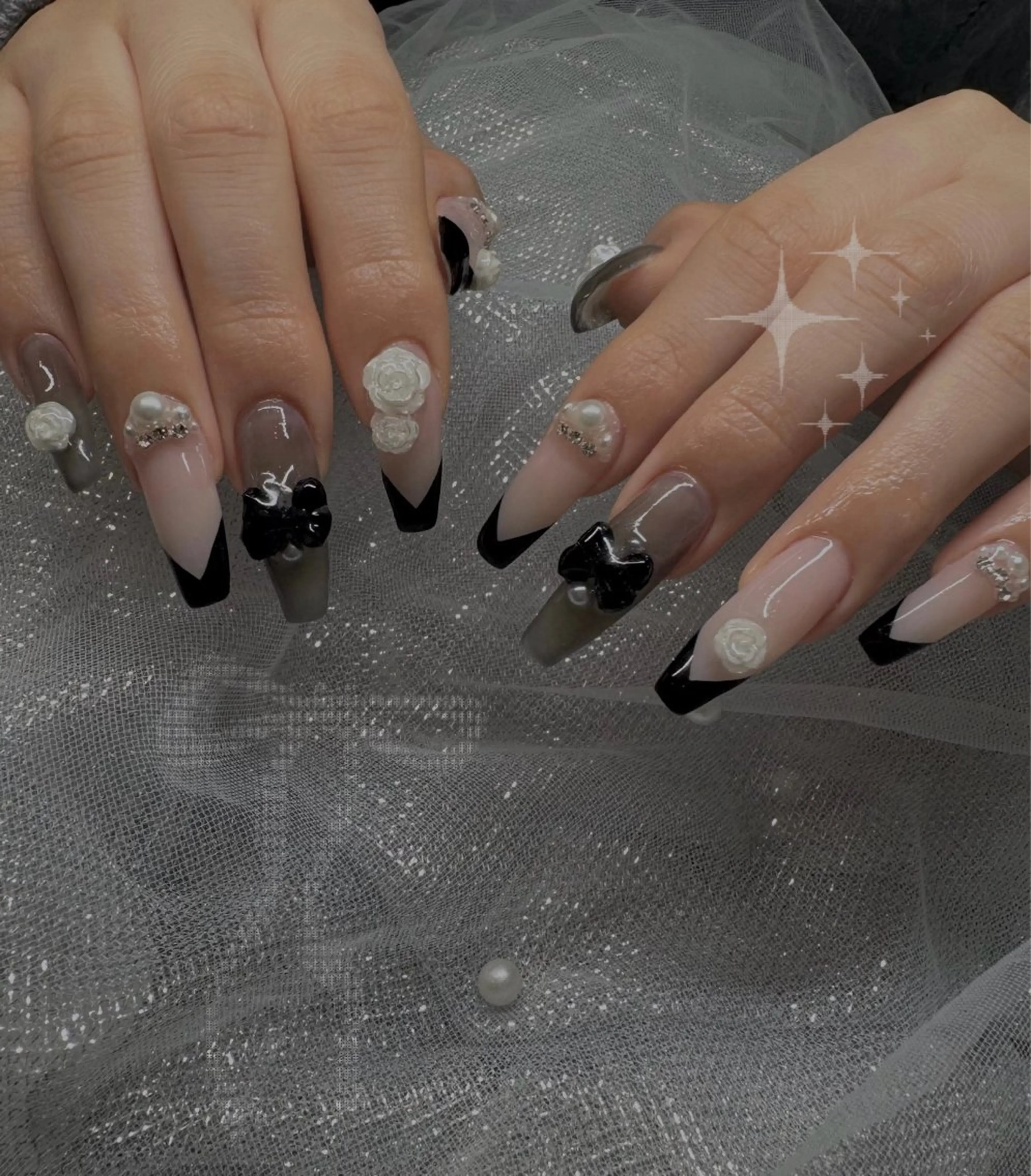 ネイル アートネイル フラッシュネイル ジェルネイル 氷ネイル・うるうるネイル 韓国ネイル ARSHA NAIL所属・西 柚香のネイルデザイン