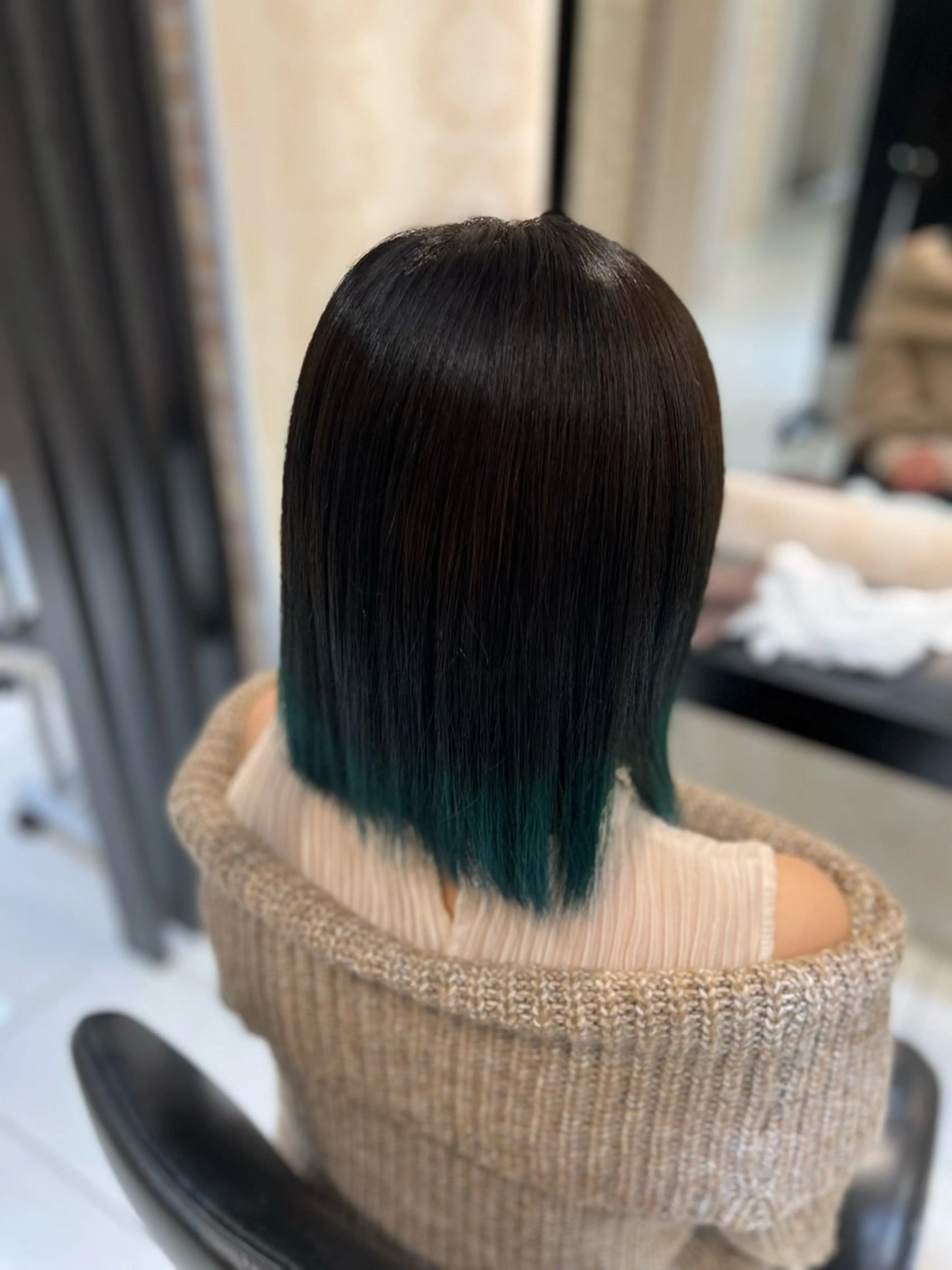 ミディアム カラー ヘアカラー トリートメント 越谷　デザインカラー ハイトーン　クラモチのヘアスタイル