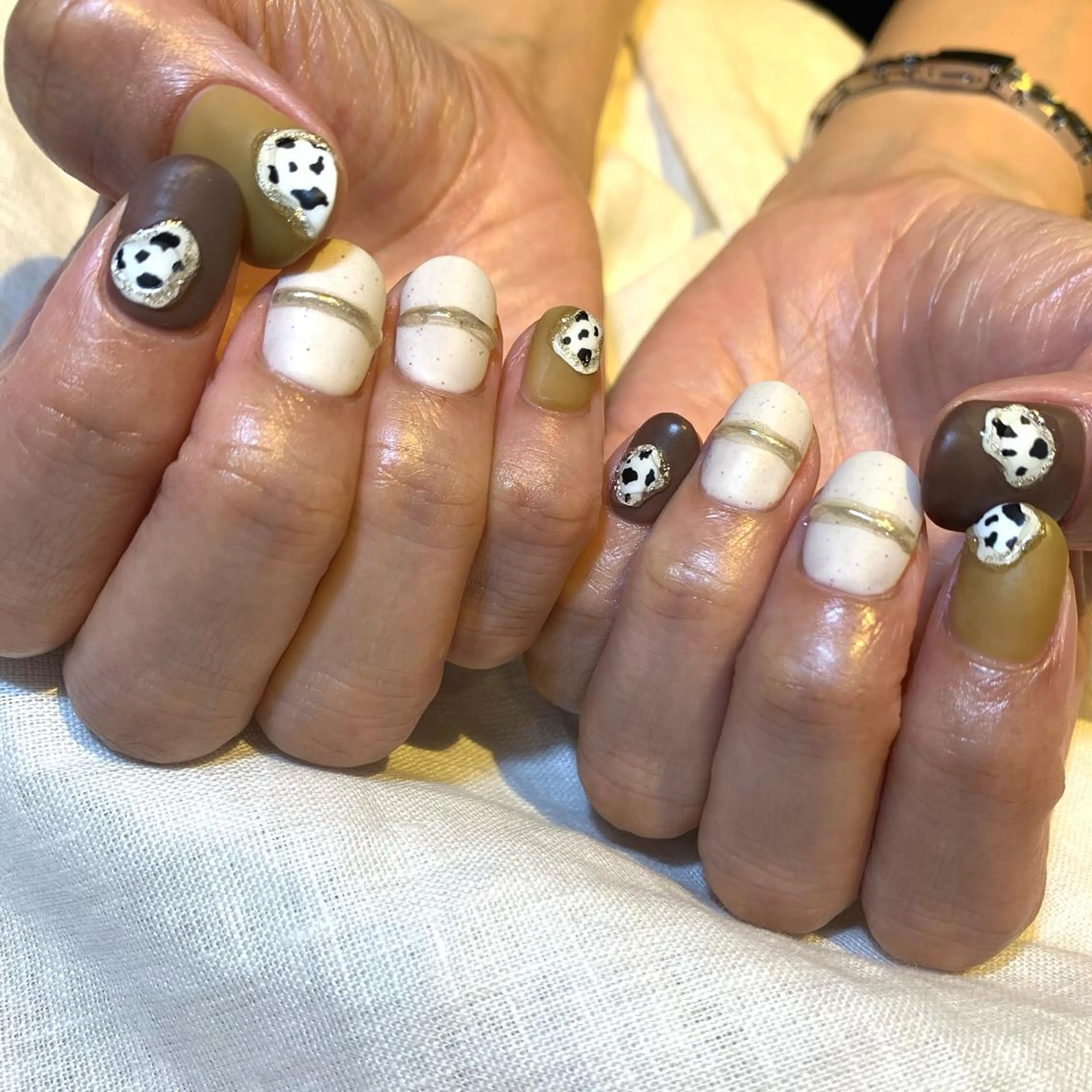 ネイル 山本 理紗子のネイルデザイン