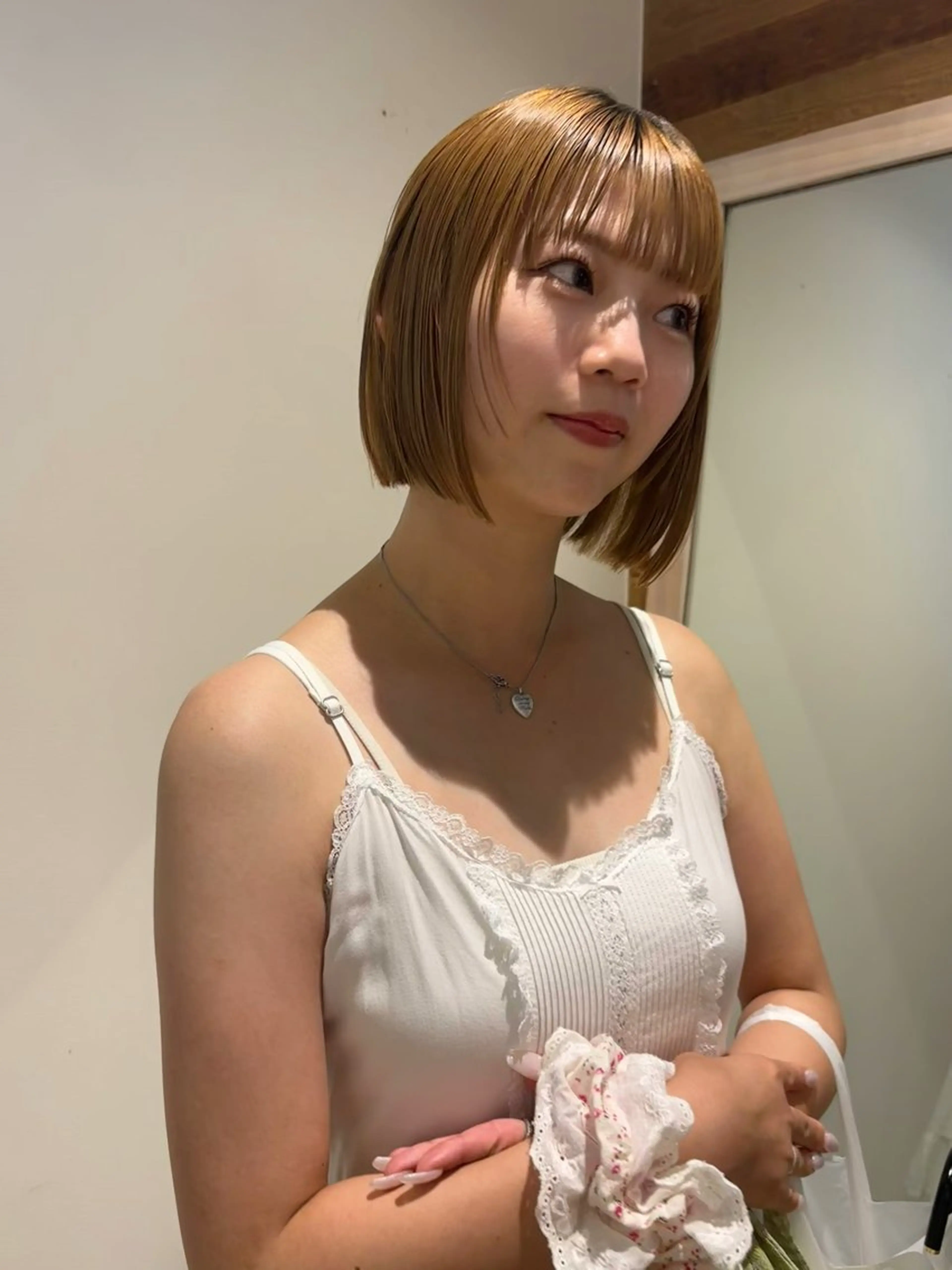 ミディアム カット トリートメント 津田 里菜のヘアスタイル