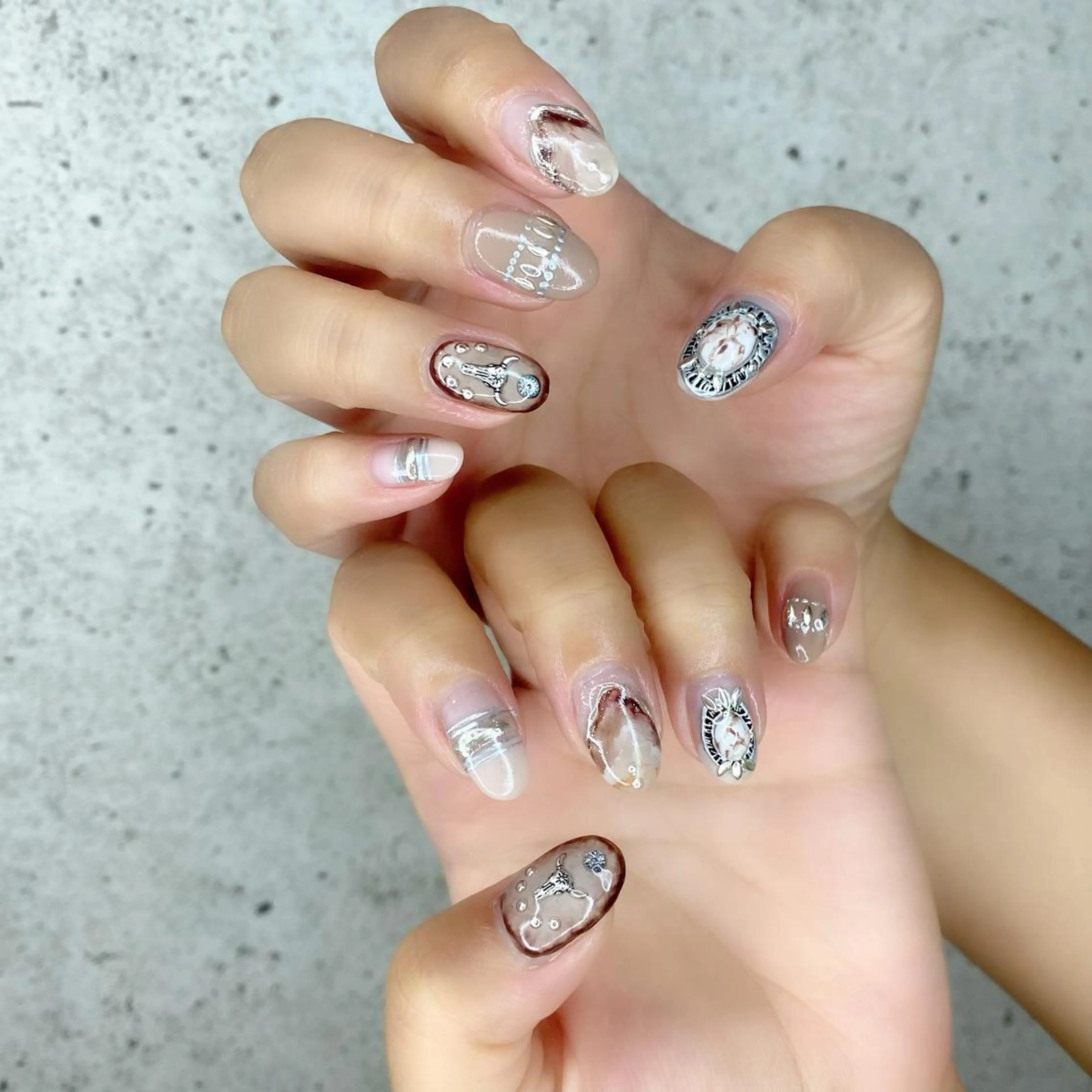 セミロング カラー パーマ ヘアアレンジ メンズ キッズ ネイル マツエク・マツパ アイブロウ ブラウンカラー カラーマツエク アートネイル ブラウン フットネイル Salon Ｋのネイルデザイン