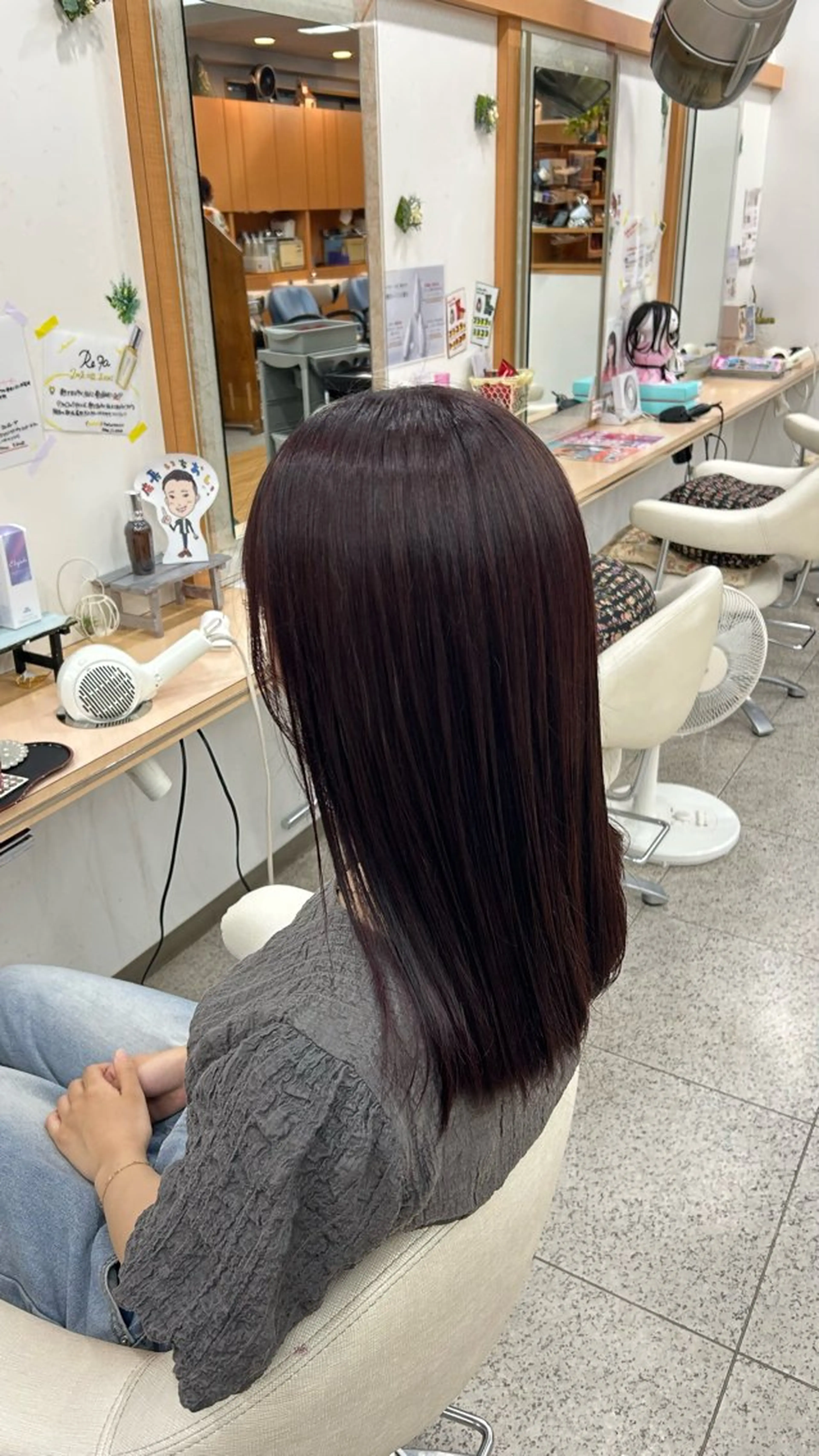 カラー ラベンダーカラー ラベンダーピンク ピンクカラー 池田 咲希のヘアスタイル