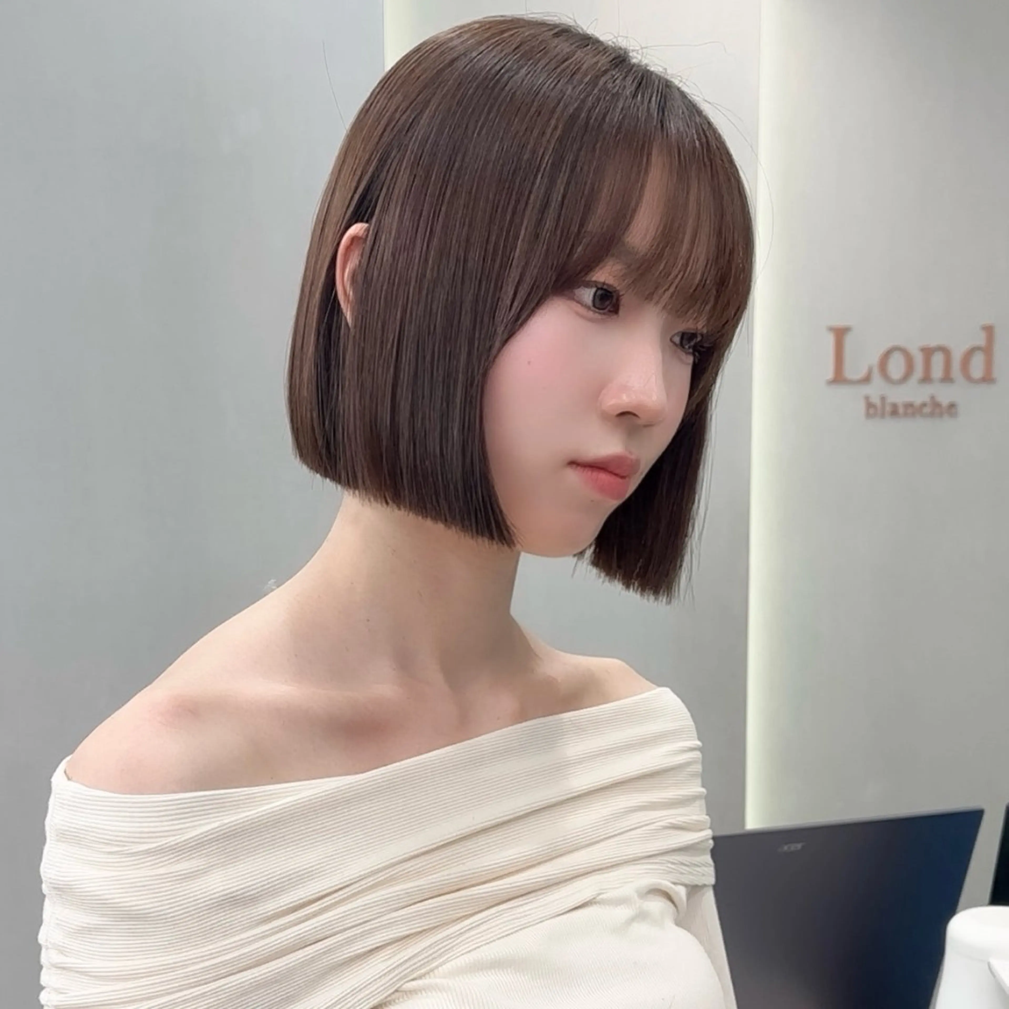 ミディアム カット ヘアカラー 縮毛矯正 トリートメント 縮毛矯正/韓国ヘア /ボブ🪄ミズキのヘアスタイル