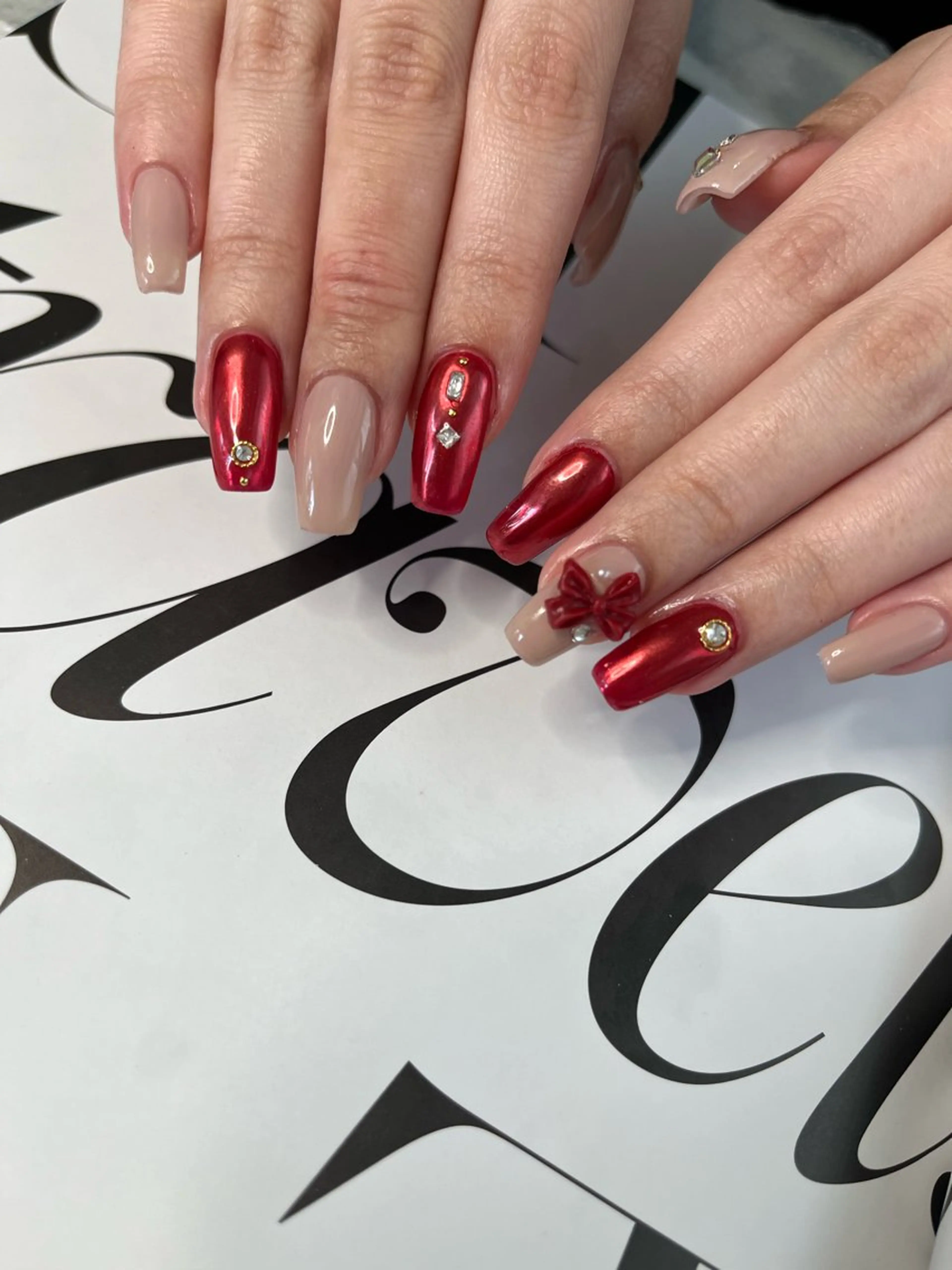 ネイル リボン ハンドネイル Berry coco nail所属・Berry coco SAIKAのネイルデザイン