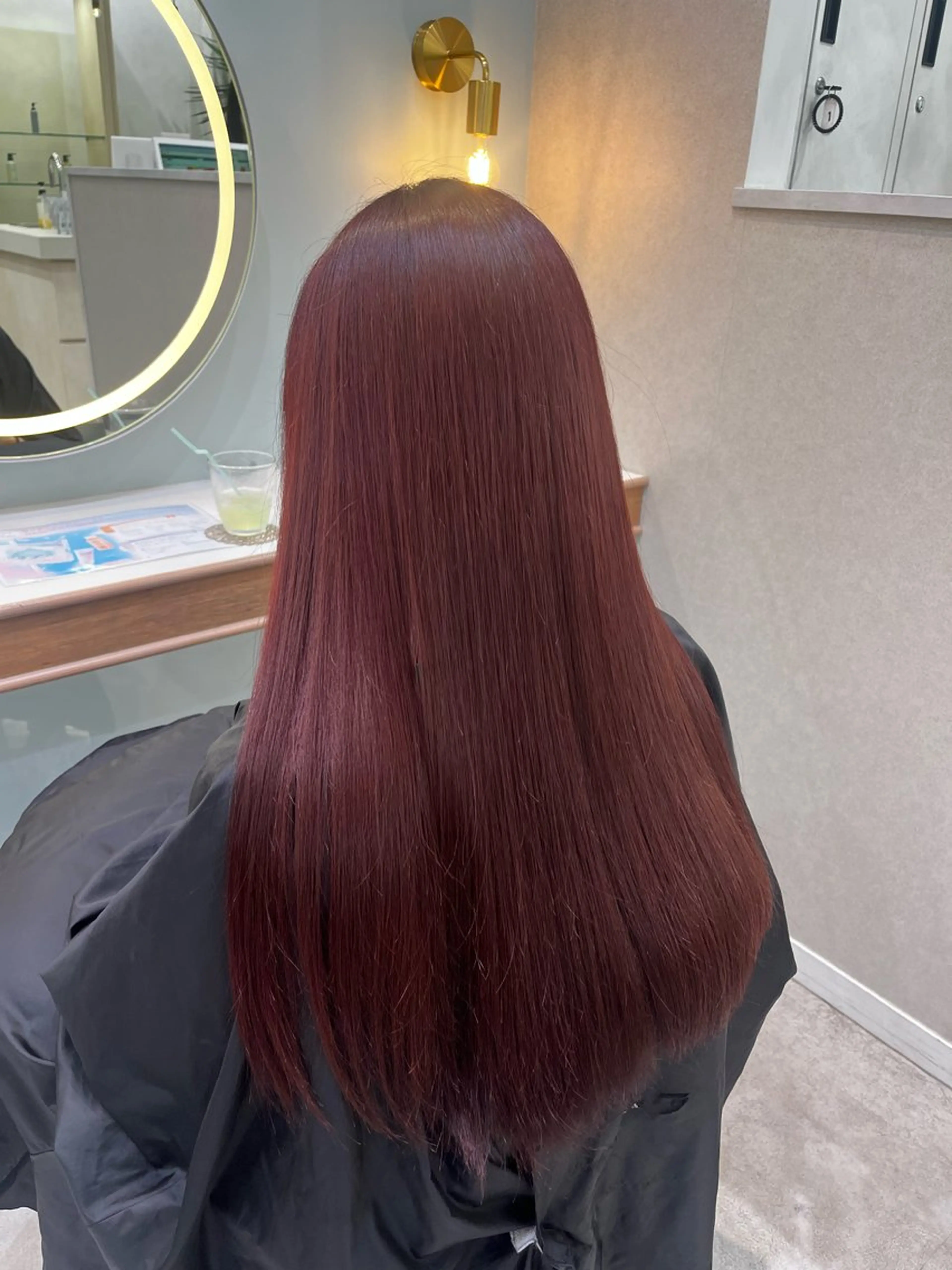 ロング 𝑴𝑰𝑯𝑶 ／ワンホンヘアのヘアスタイル