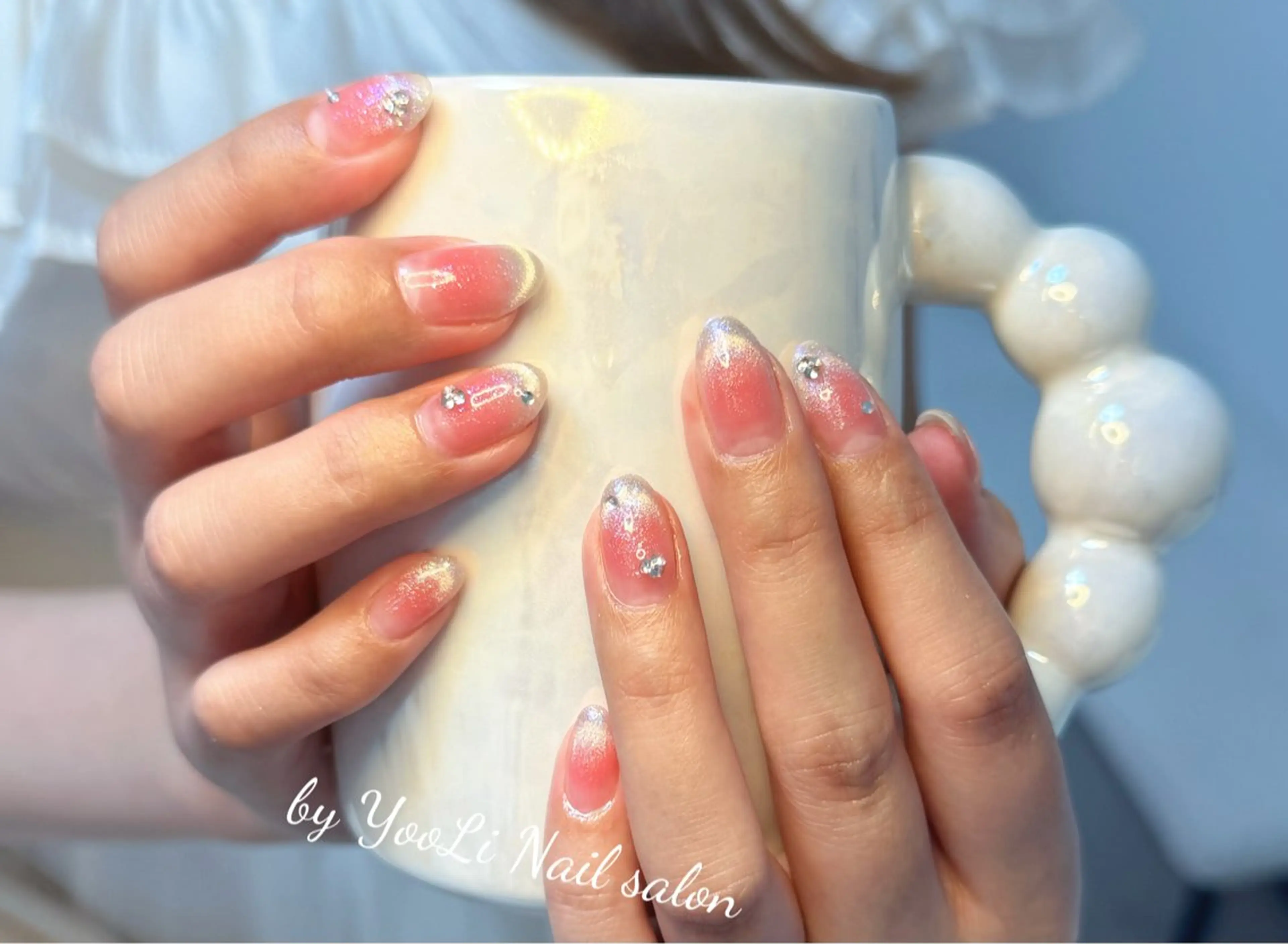ネイル アートネイル オーロラネイル チークネイル フレンチネイル ガラスフレンチ ハンドネイル 🎀🎀YooLi Nail Salonのネイルデザイン