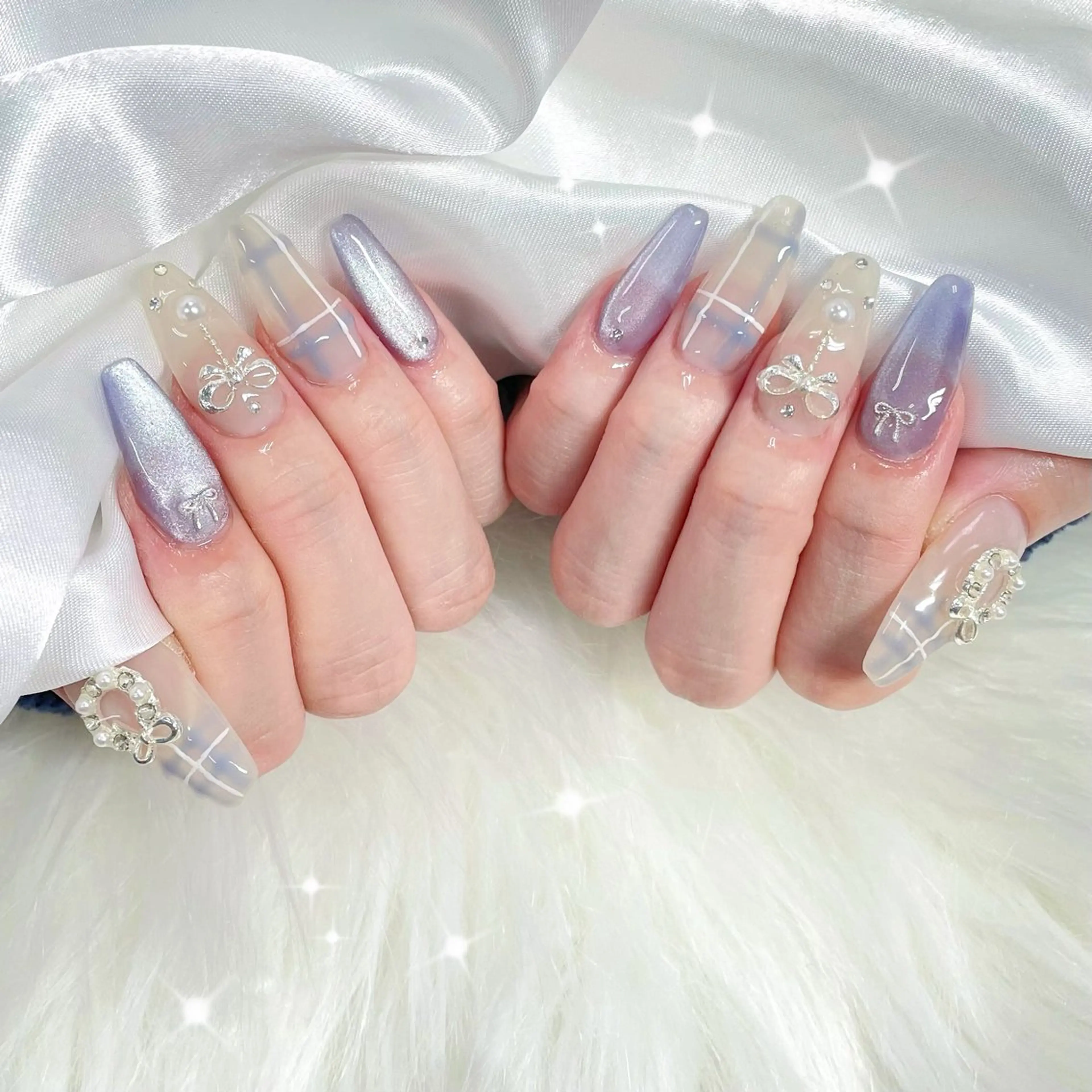 ネイル ハンドネイル misaki 🩰‎🤍🎀のネイルデザイン