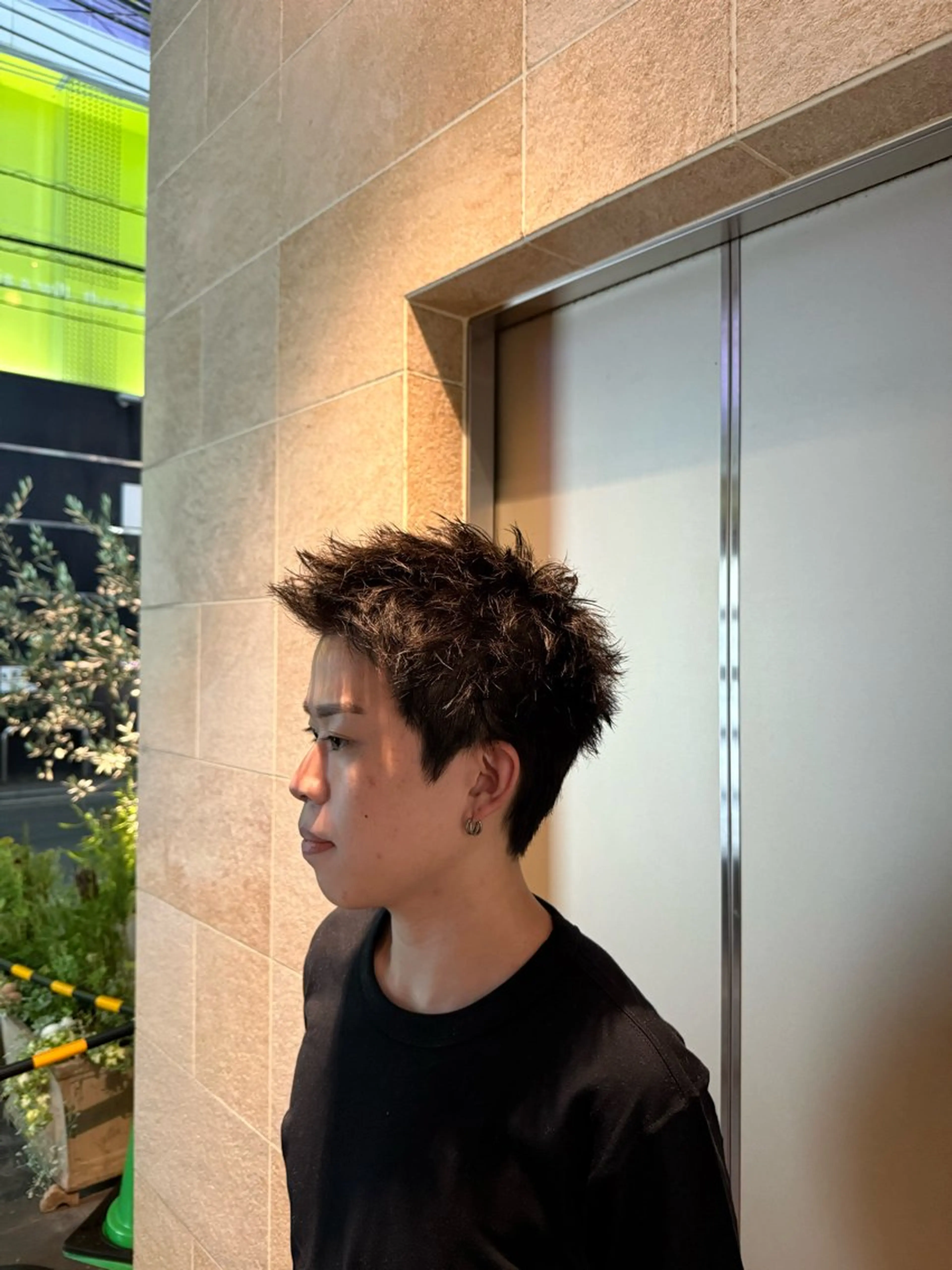 ショート メンズ スパイキーショート ショートヘア カット シフト今泉所属・ヨネダ コウヘイのヘアスタイル