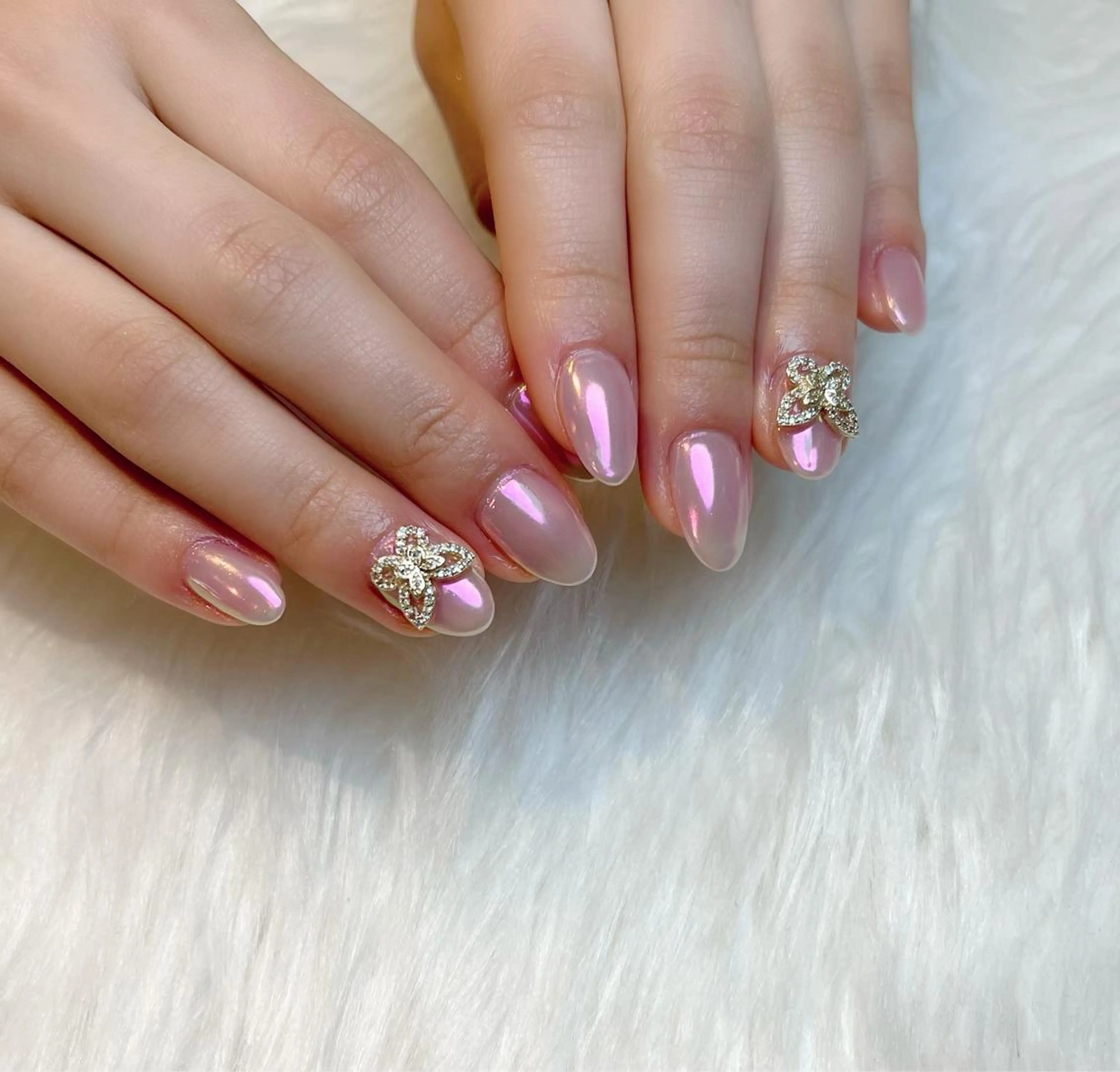 ネイル オーロラネイル ハンドネイル Lino+ ネイル&よもぎ蒸しのネイルデザイン