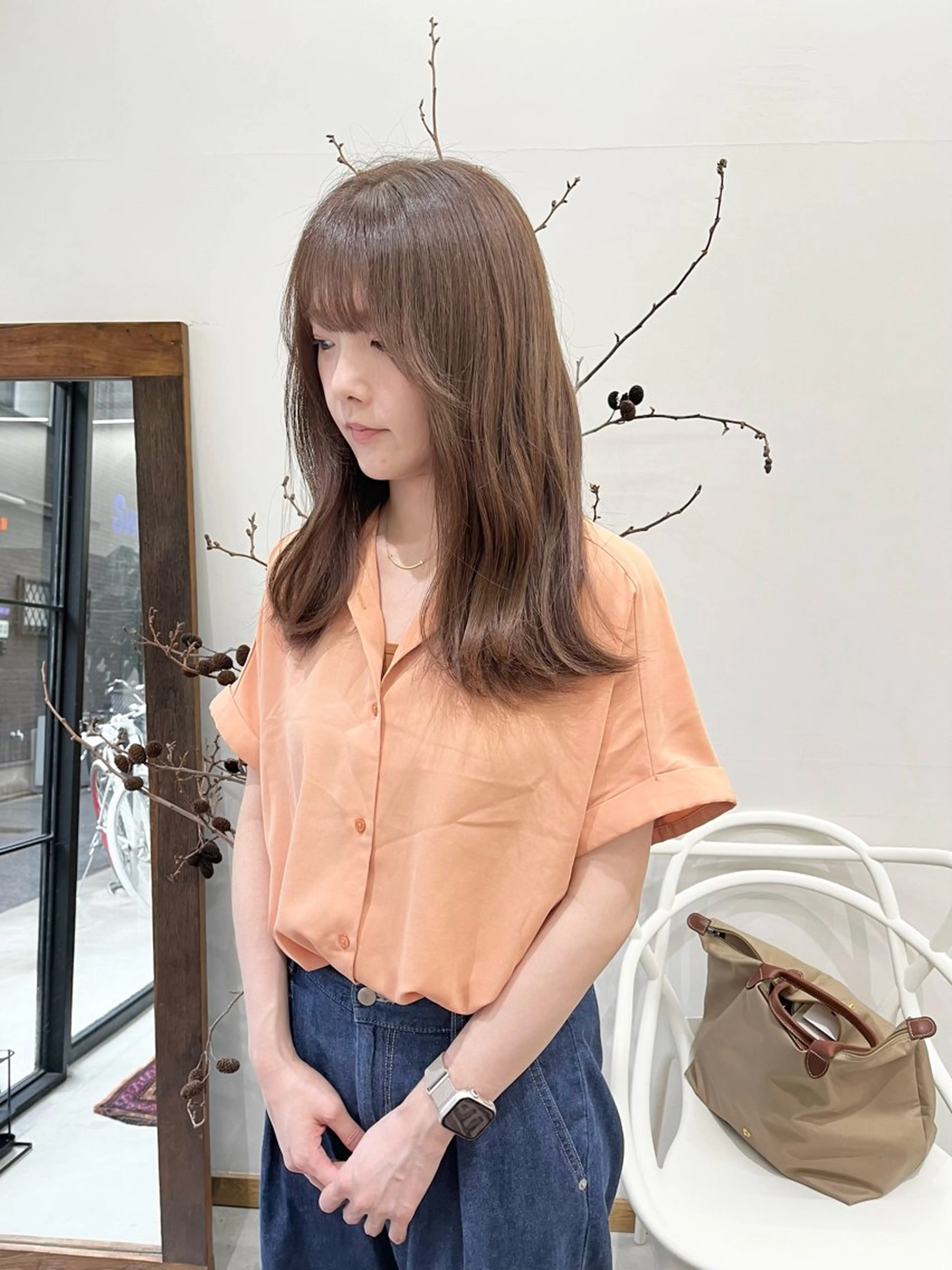 セミロング カラー ヘアアレンジ ブリーチ 透明感カラー ダブルカラー ブリーチなしカラー ena/ブリーチなし 暖色・ベージュ🎀のヘアスタイル