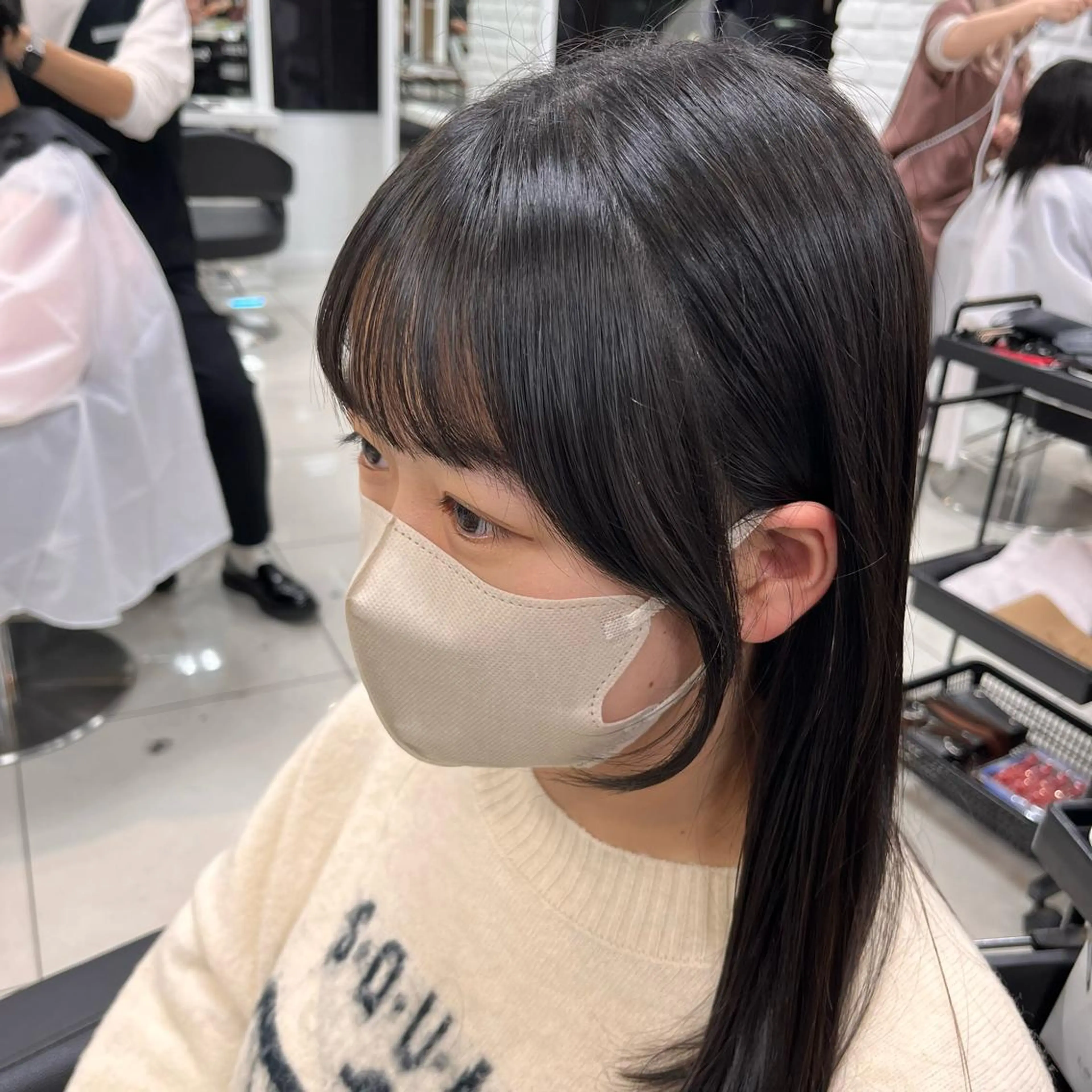 ミディアム 顔周りカット 韓国風ヘア メンズ縮毛矯正🦊ハ イトーン　RYOKAのヘアスタイル