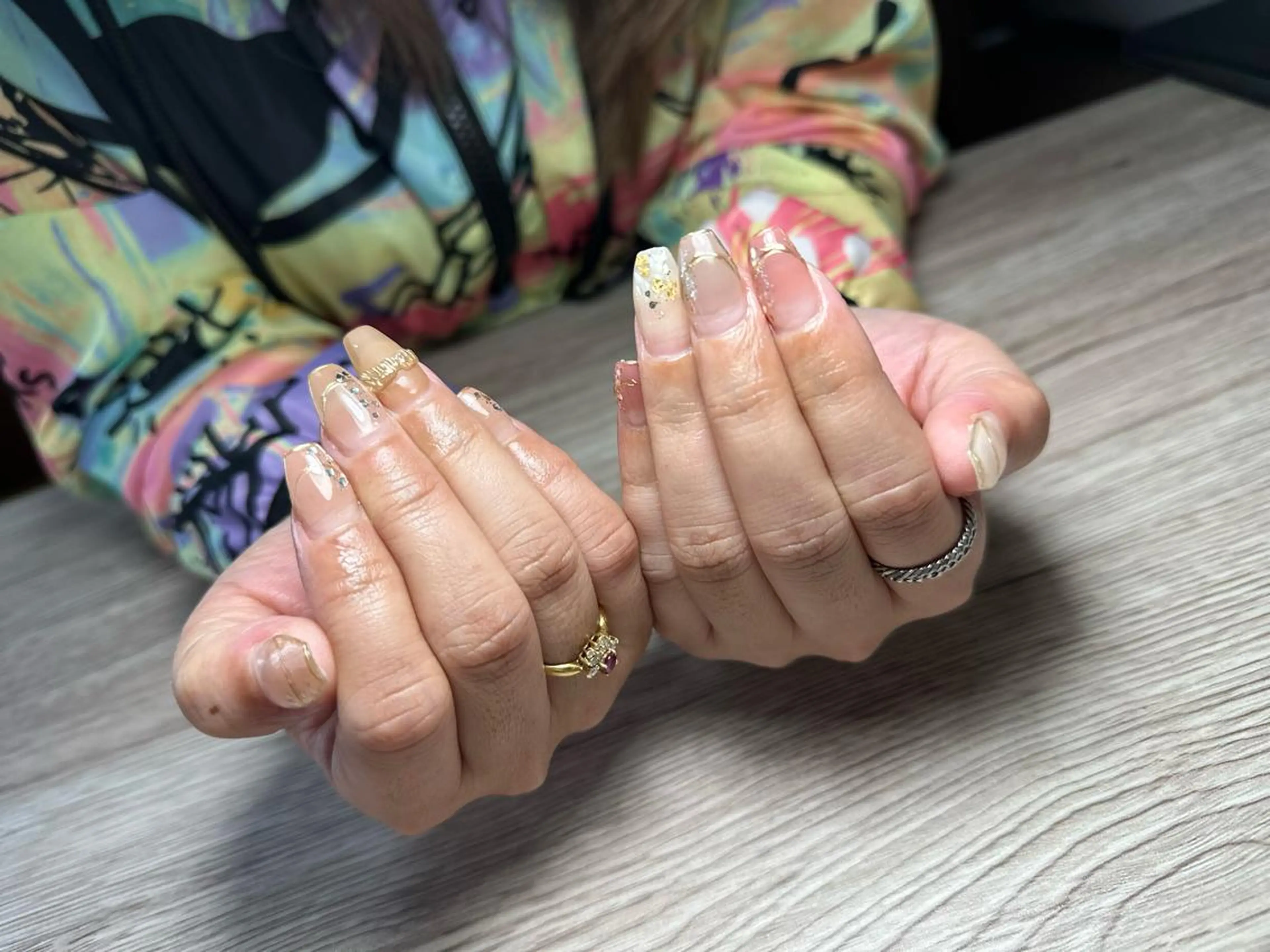ネイル ハンドネイル akanail .のネイルデザイン