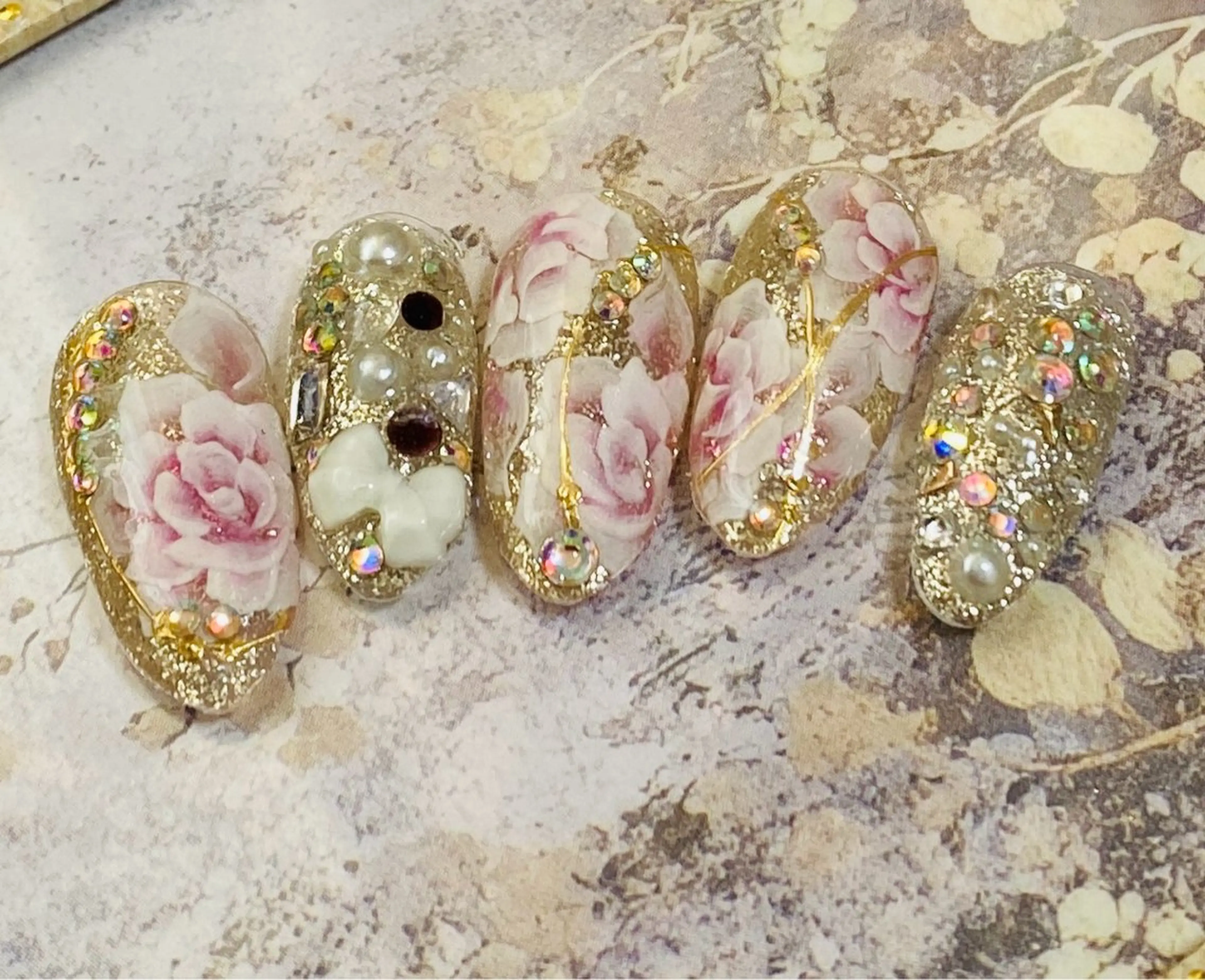 ローズ 【オフ込み】N150の写真