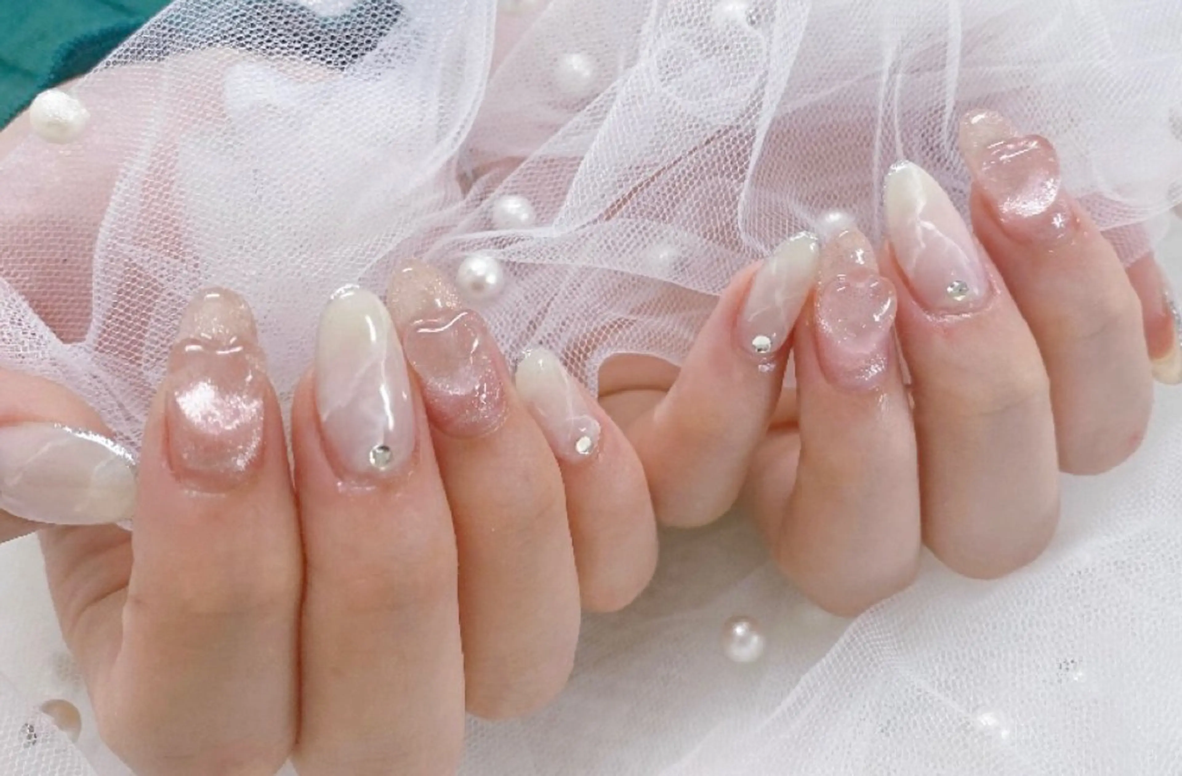 ネイル ニュアンスネイル Fleur  Nail所属・Fleur Nail大塚店のネイルデザイン