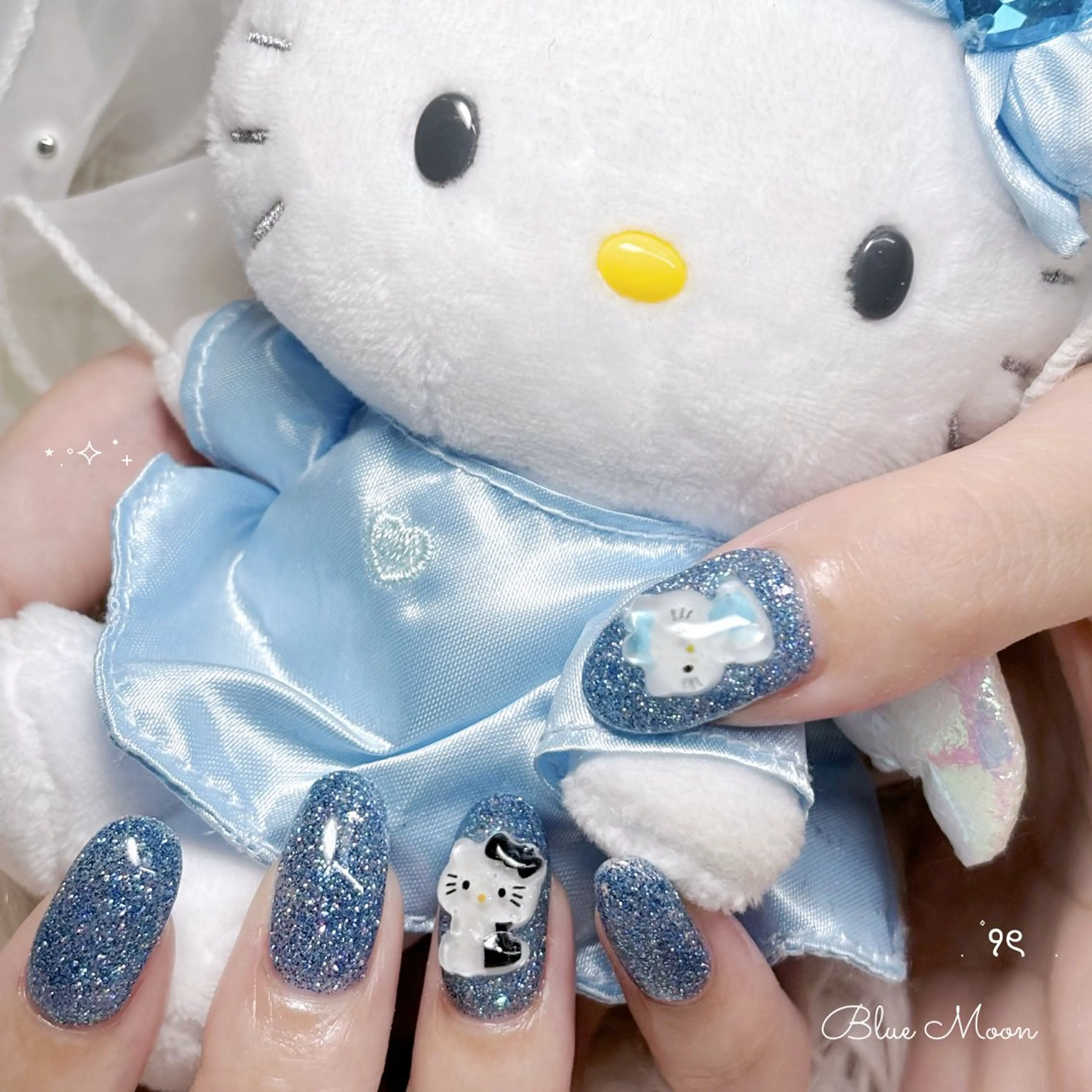 ネイル ハンドネイル フットネイル ハンドケア nail salon Blue Moonのネイルデザイン