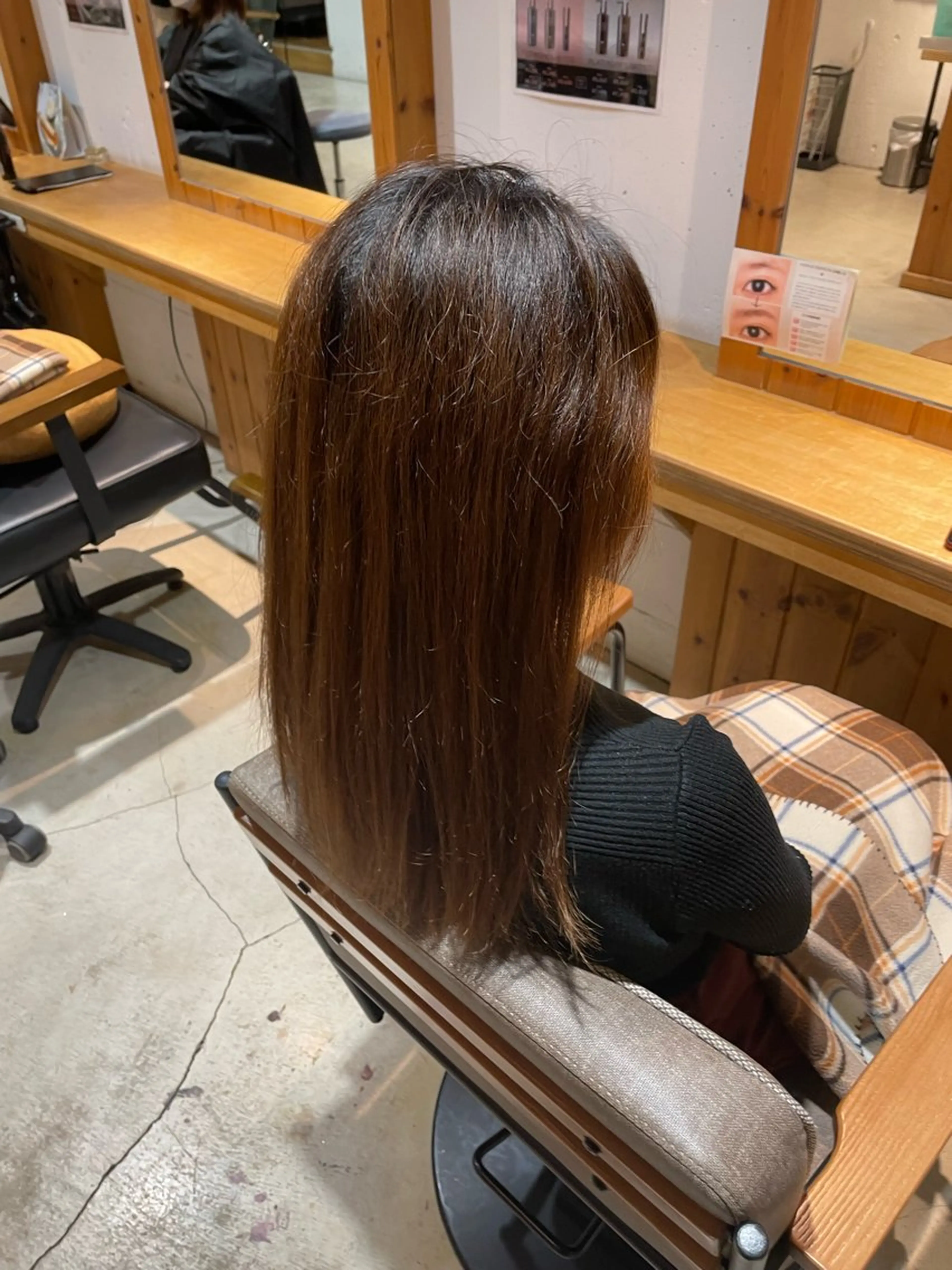セミロング 縮毛矯正が得意です SORAのヘアスタイル