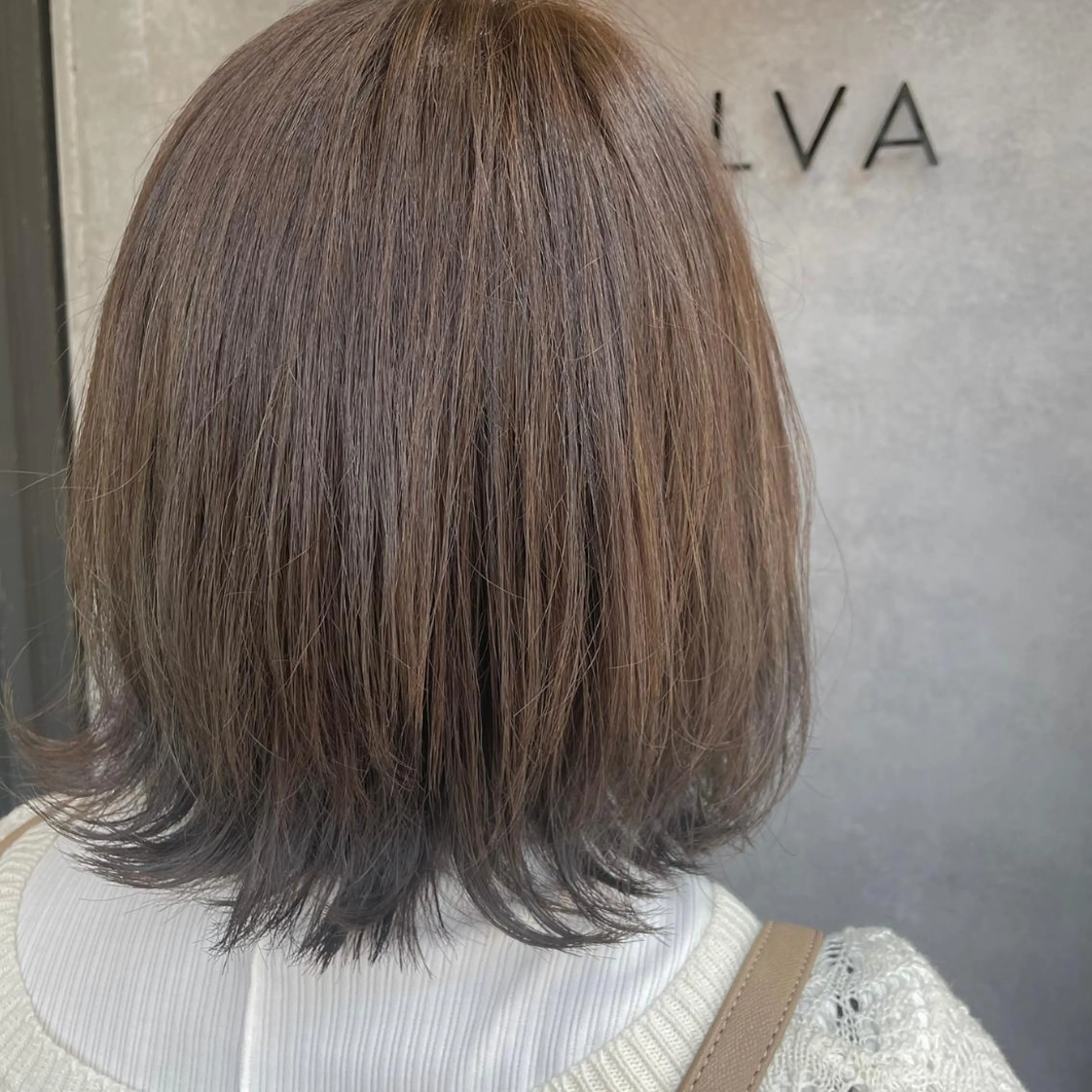 ショート カラー N°　jillva 腰山 菜々美のヘアスタイル