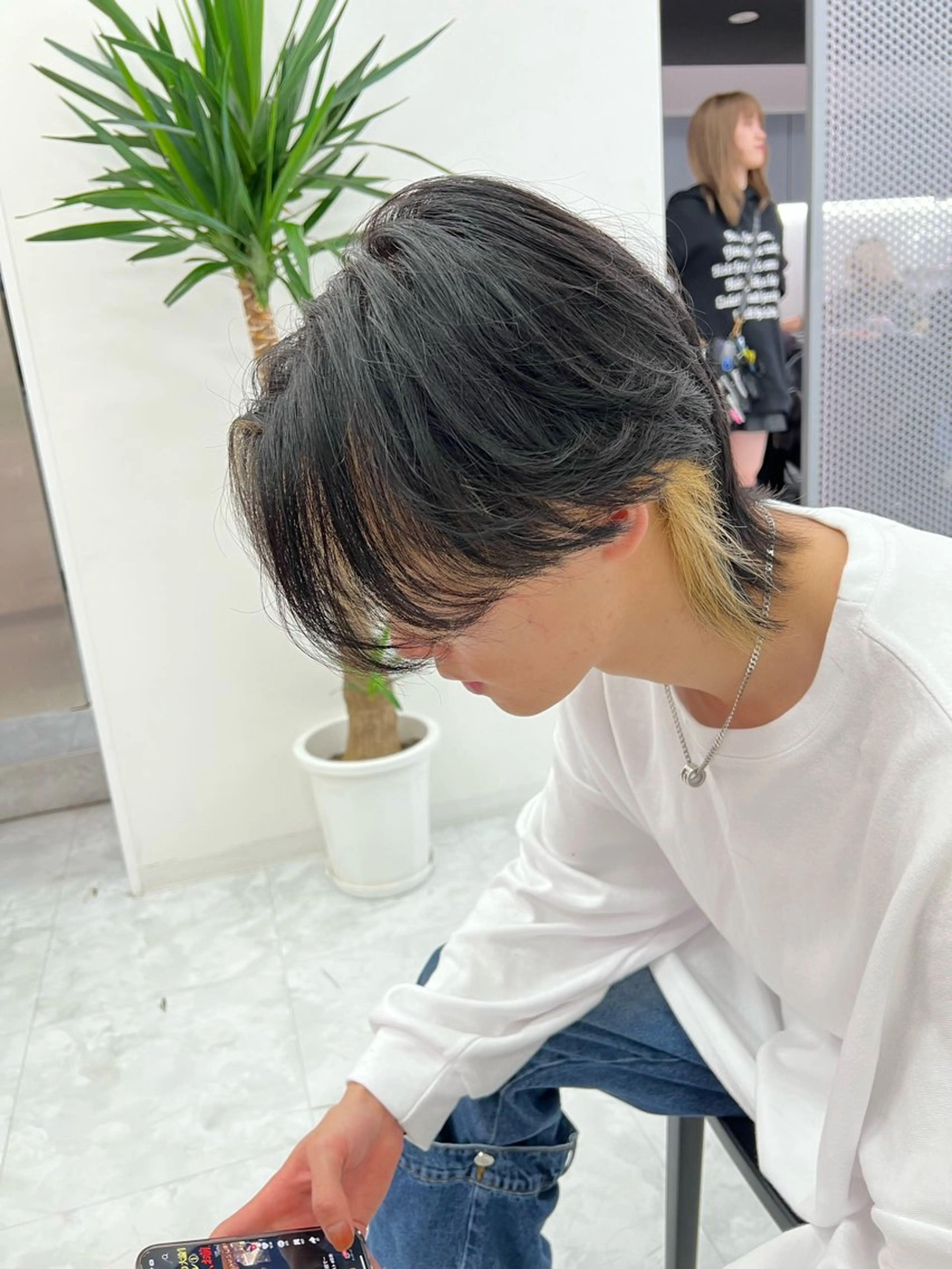 ミディアム メンズ ミディアムパーマ センターパート メンズ韓国風 韓国マッシュ マッシュウルフ トレンド/レイヤー うる艶🪞CANDYのヘアスタイル