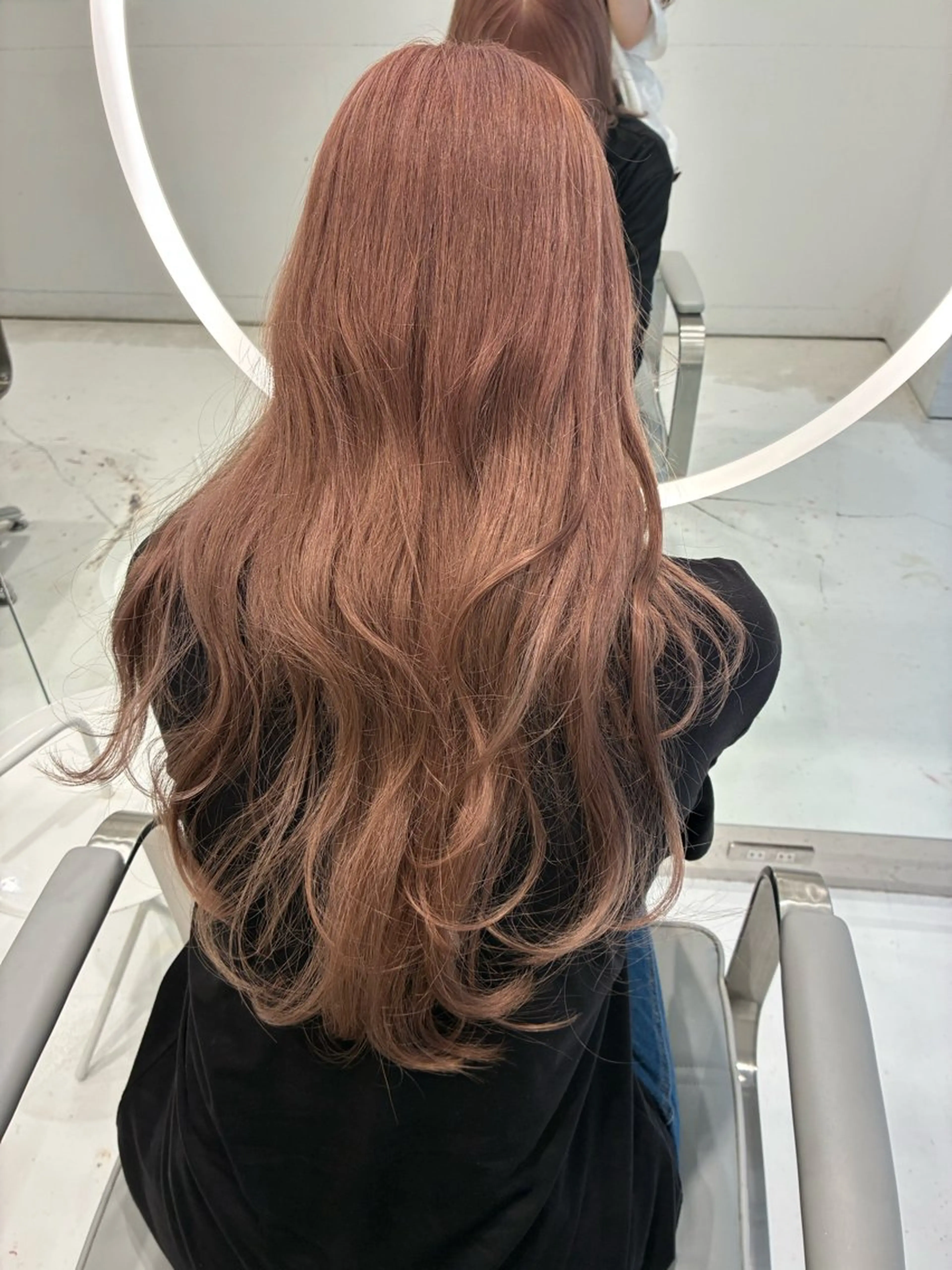 ロング カット ヘアカラー トリートメント Nought所属・cono noughtのヘアスタイル