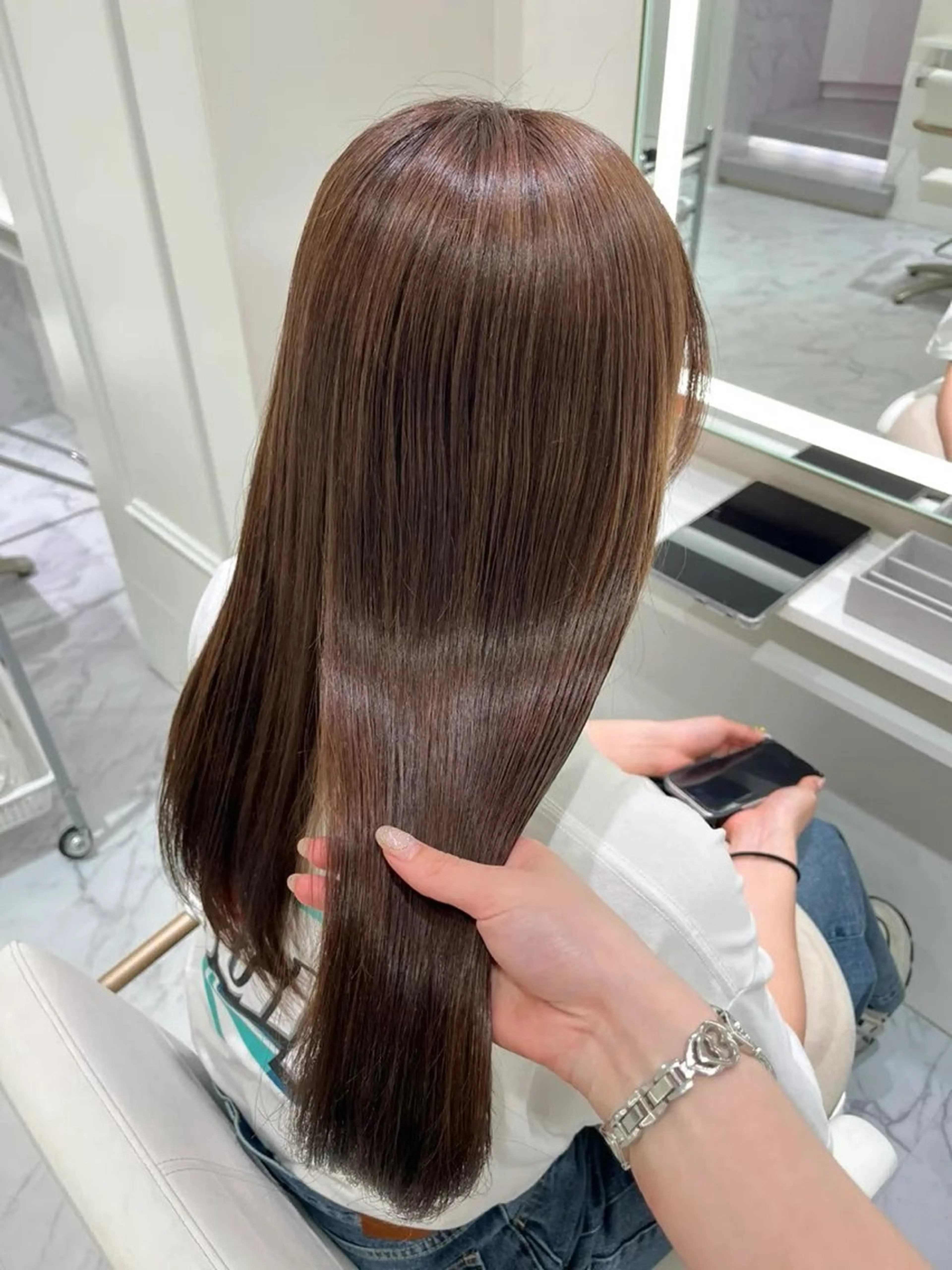 セミロング ヘアカラー ParveMix /石田 佳澄🩶のヘアスタイル