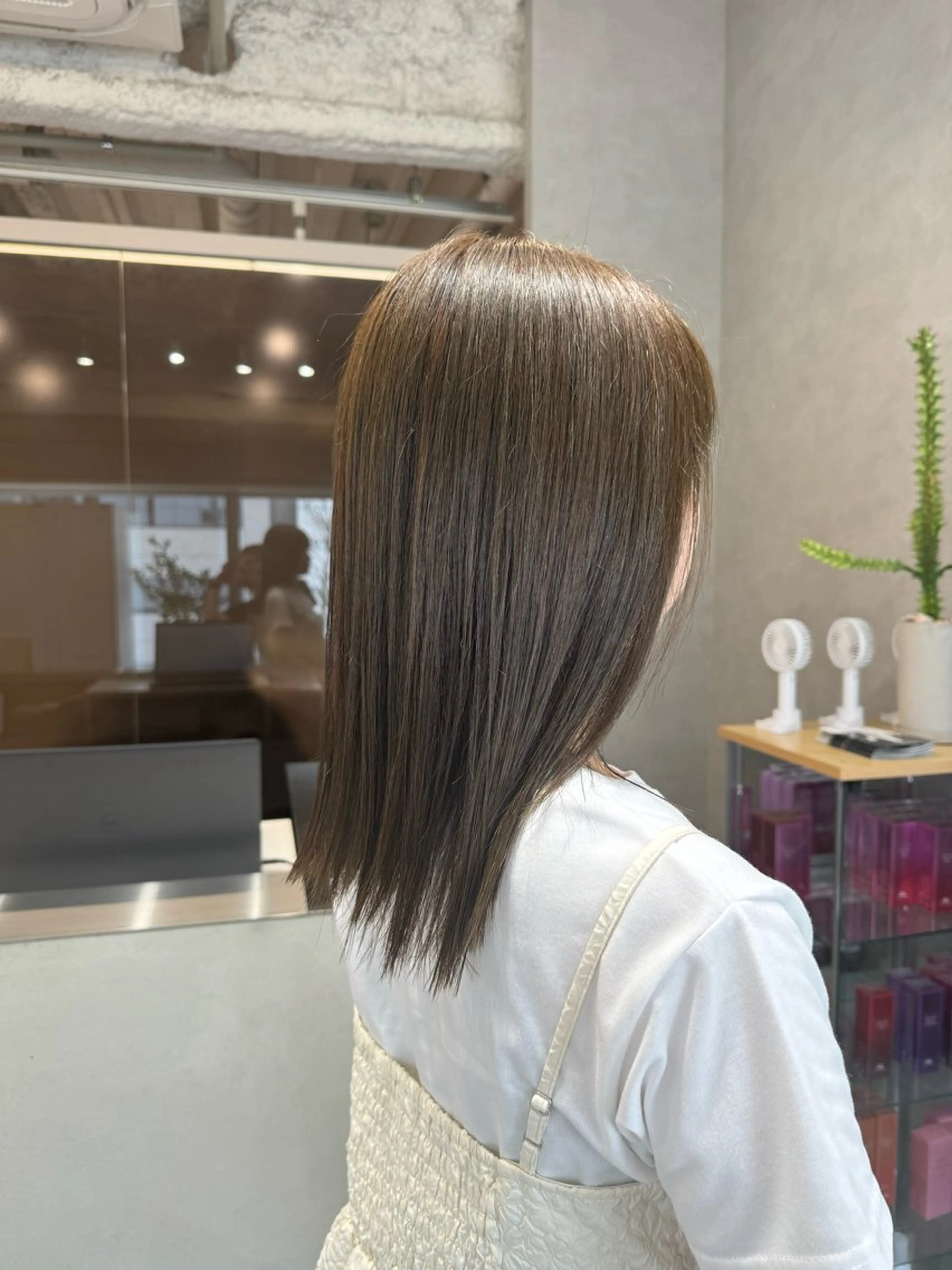 カラー 透明感カラー オリーブカラー 髪質改善 NAO/暖色カラー /ベージュカラーのヘアスタイル