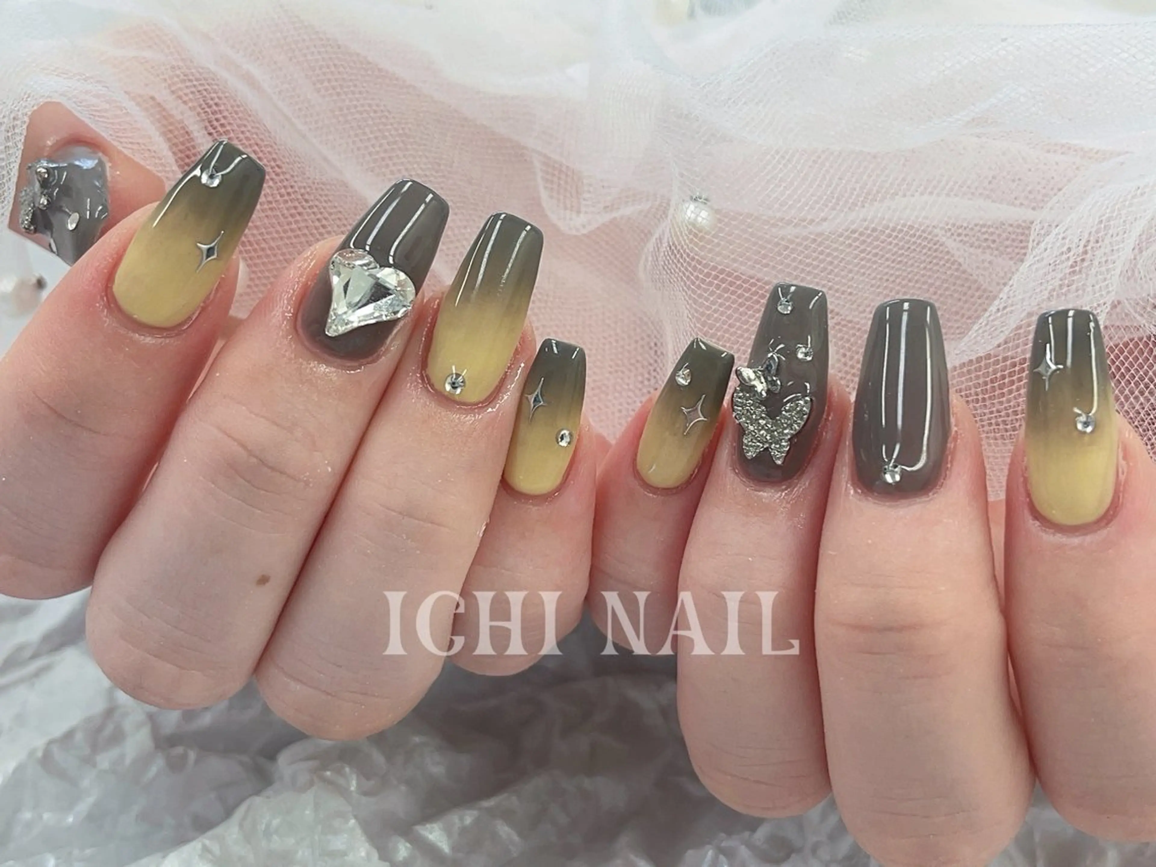 ネイル ハンドネイル 🧚🏻‍♀️ NOHA🎀のネイルデザイン