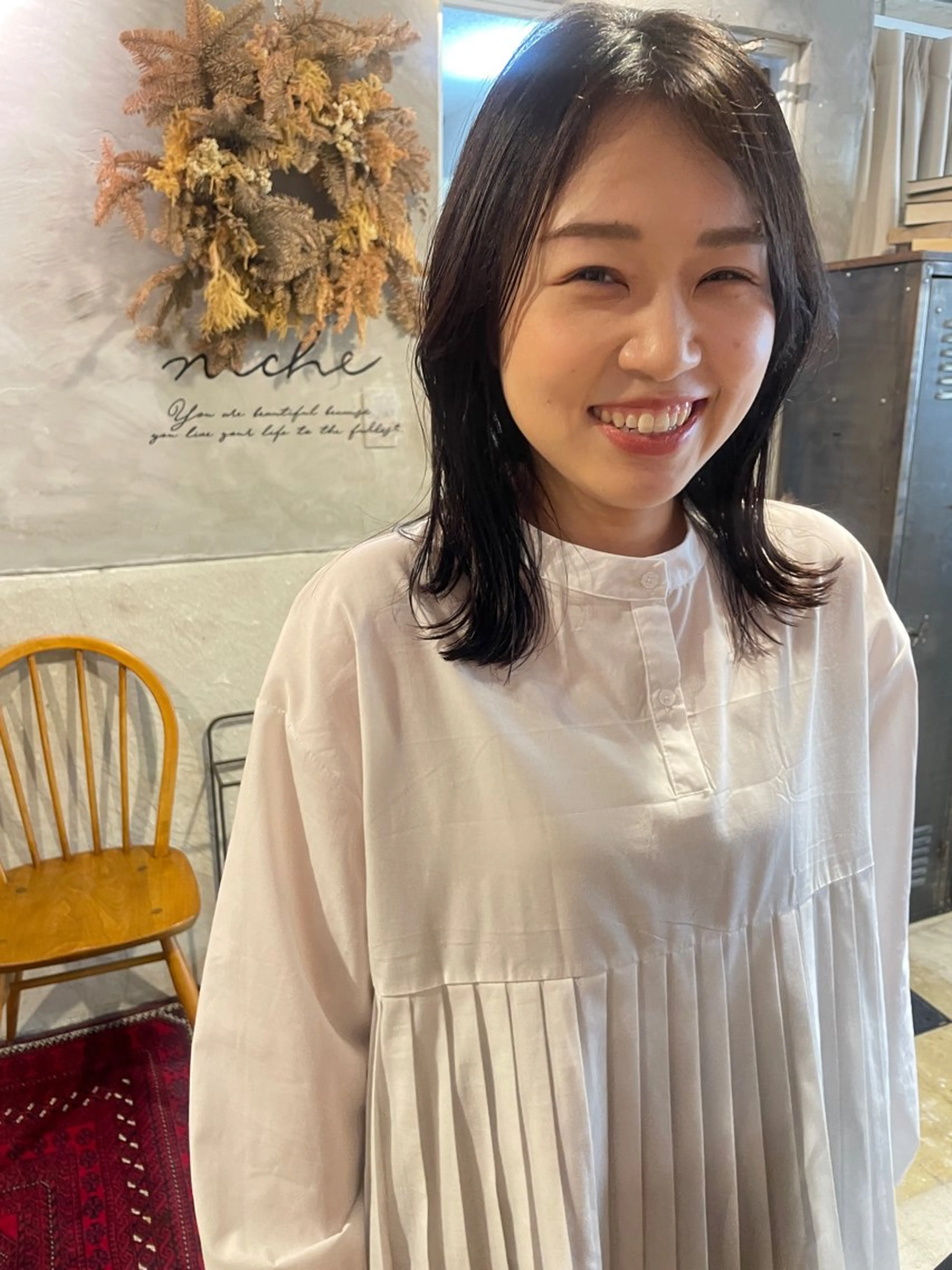 ミディアム カット さの あやねのヘアスタイル