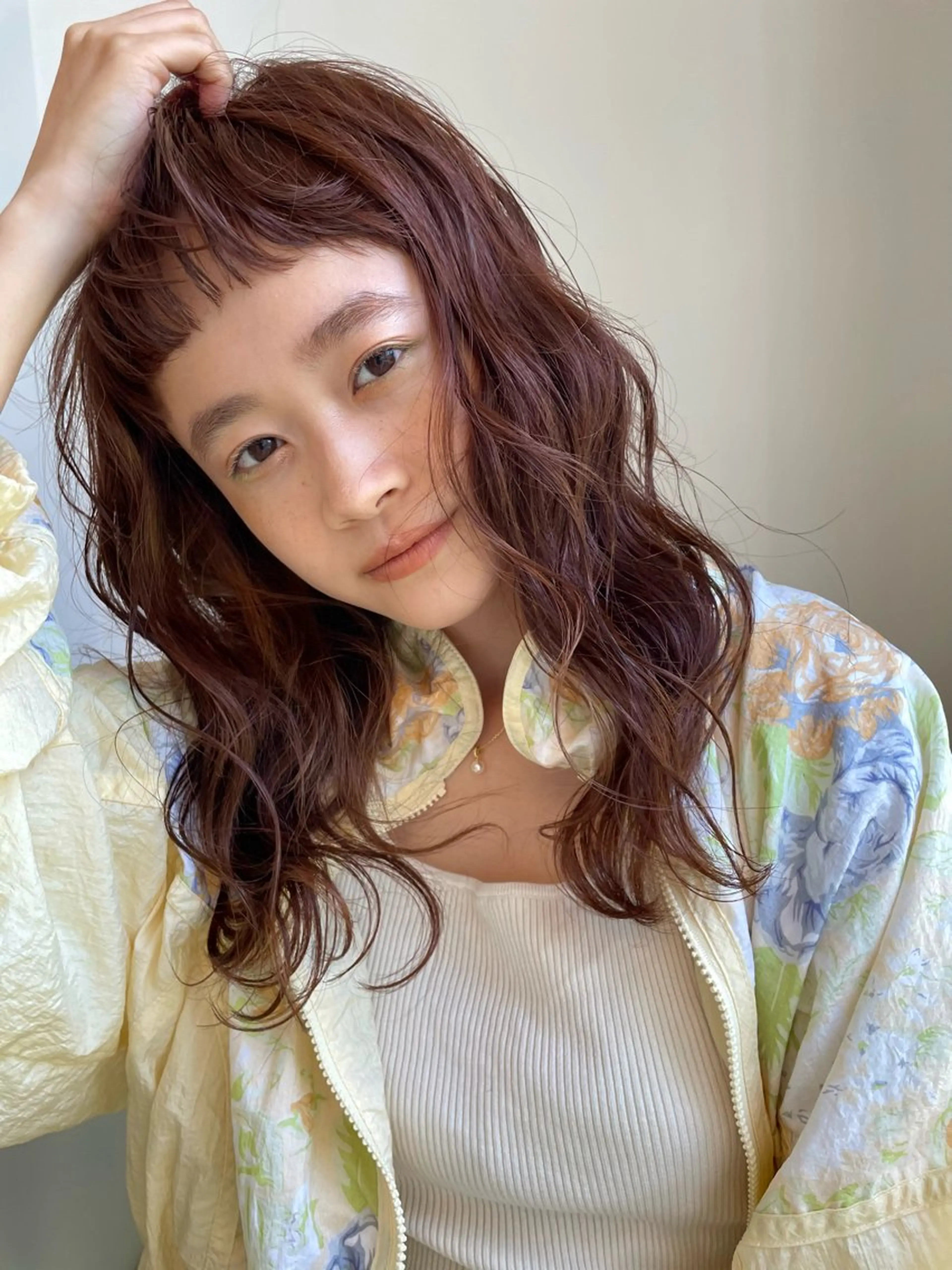 セミロング パーマ ショート/ブリーチ mizuki🐋のヘアスタイル