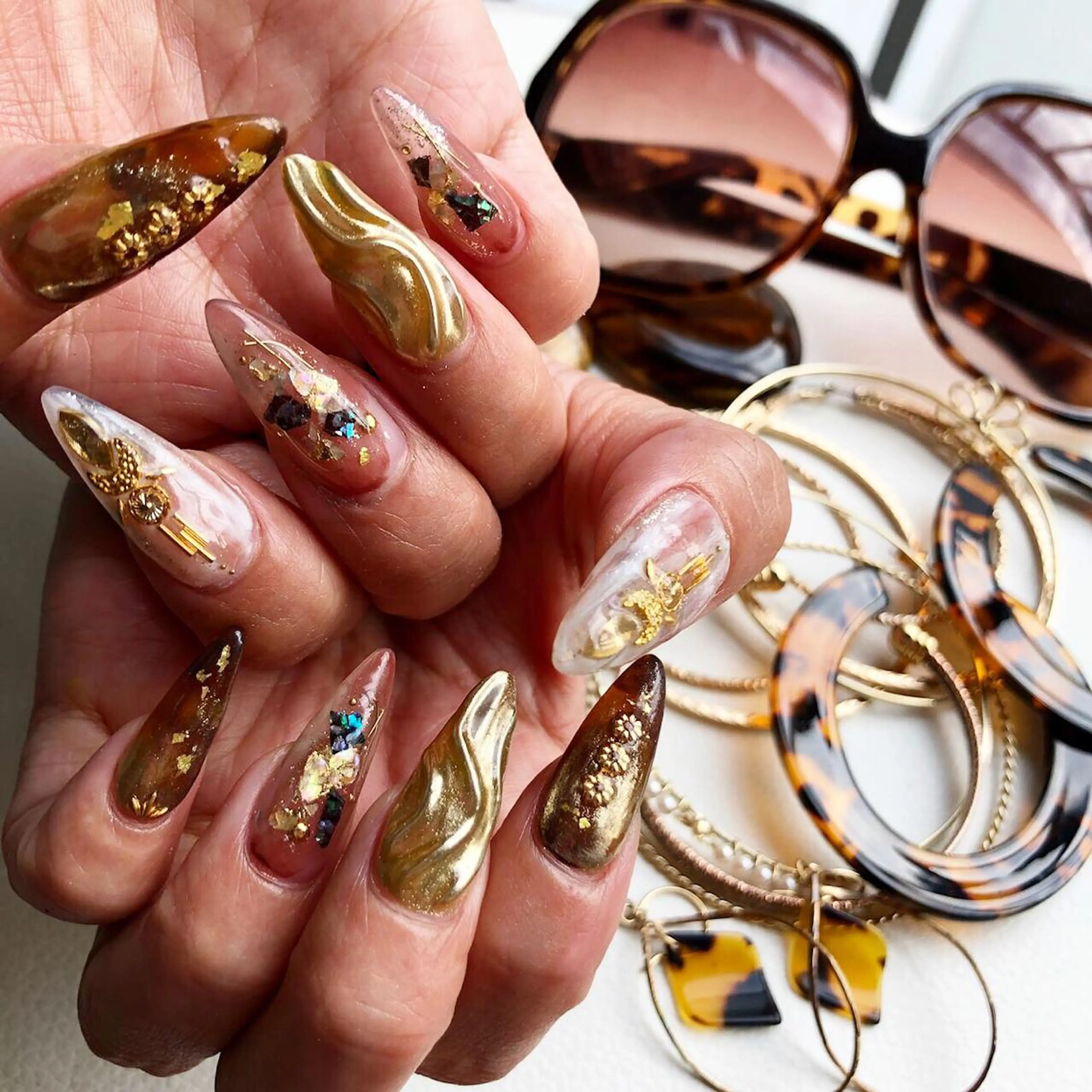 ネイル crestnail所属・小林 束紗のネイルデザイン