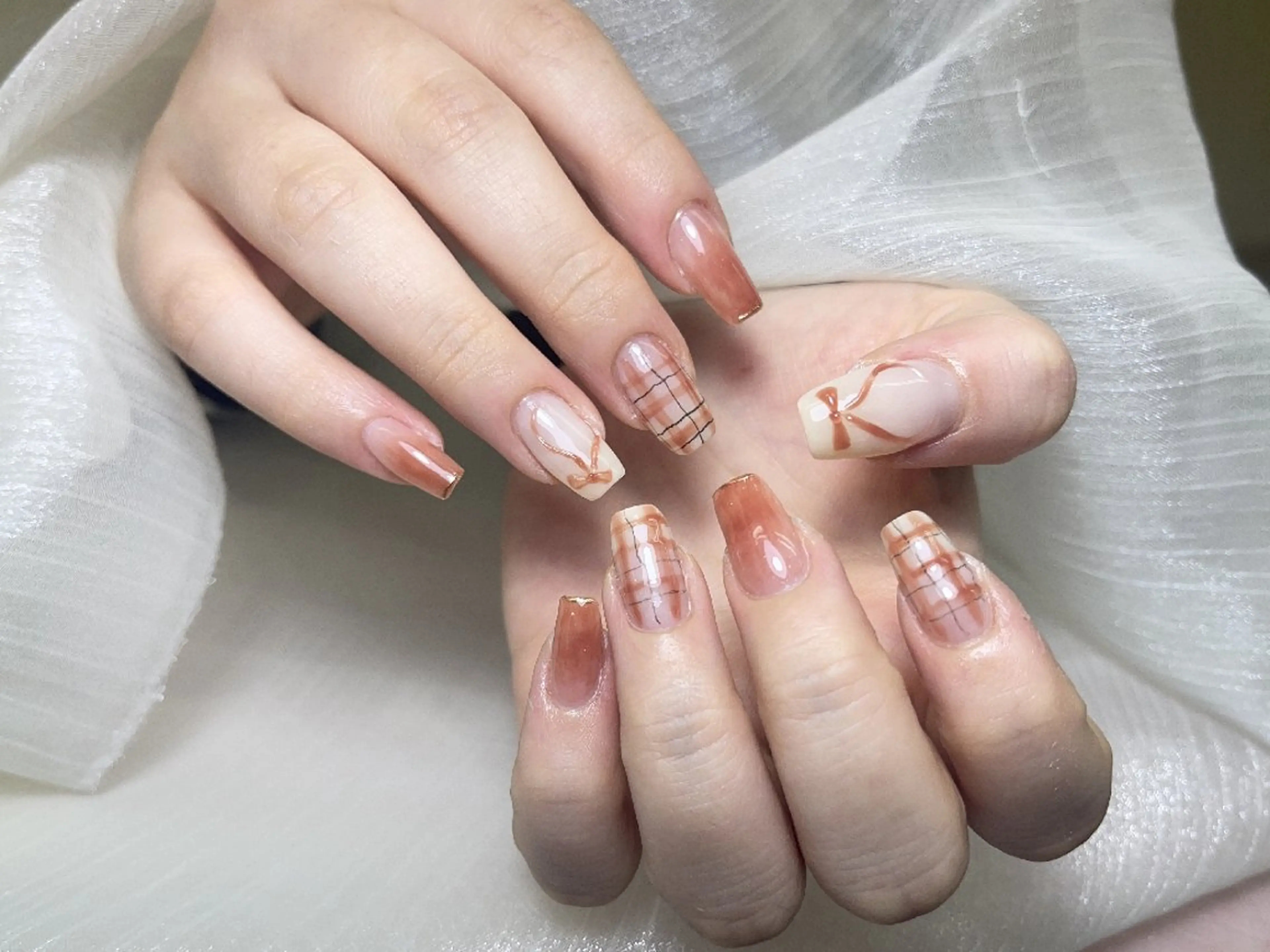 ネイル ハンドネイル PIPPY  NAILS新宿のネイルデザイン