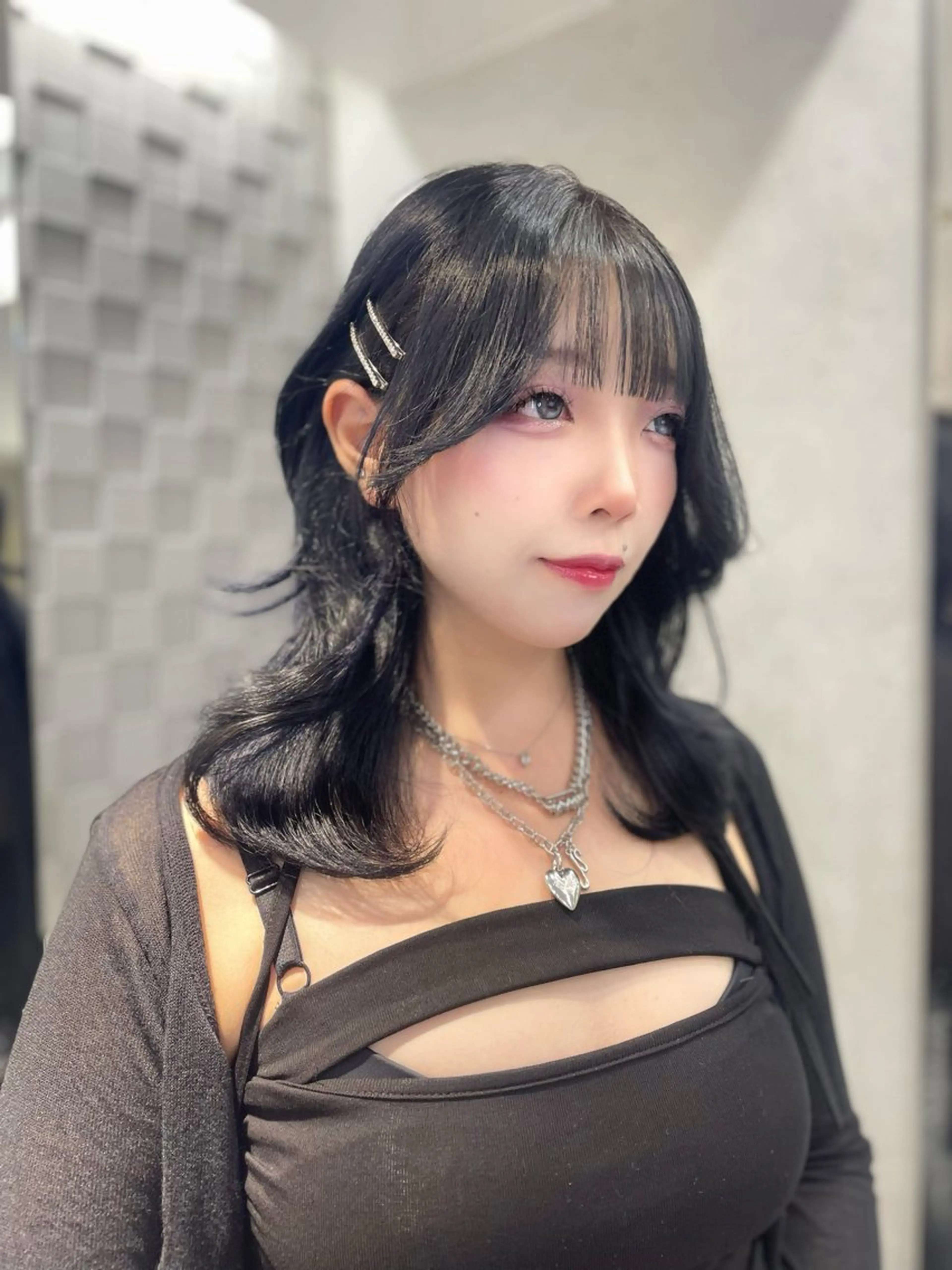 ♡ 顔周りカット+カラー+トリートメント ¥13750 → ¥12000 （スタイリング込み🪄︎︎）♡の写真