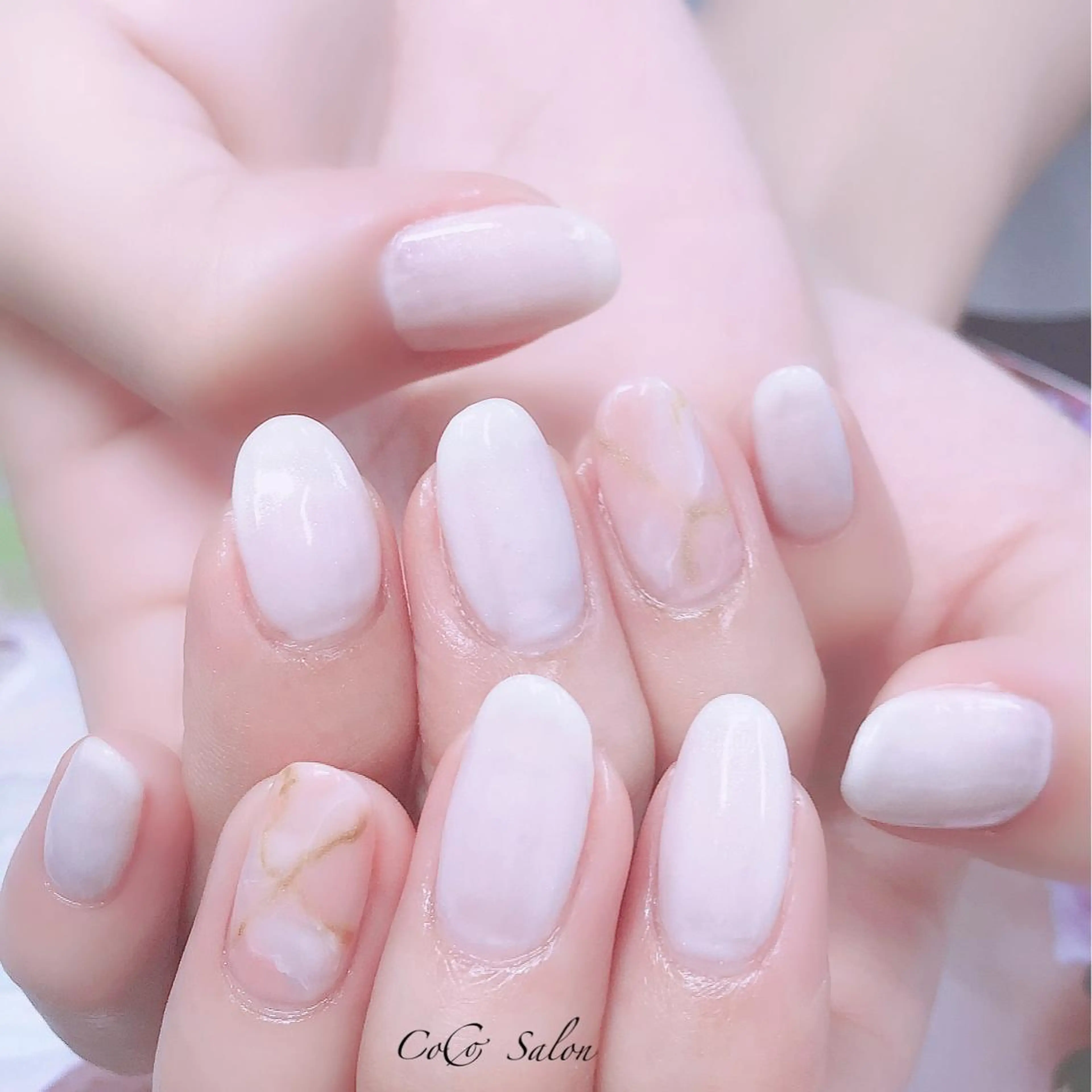 ネイル 大理石ネイル(マーブル) オフィスネイル ワンカラーネイル シンプルネイル 夏ネイル CoCoSalon ネイル/まつ毛予約のネイルデザイン