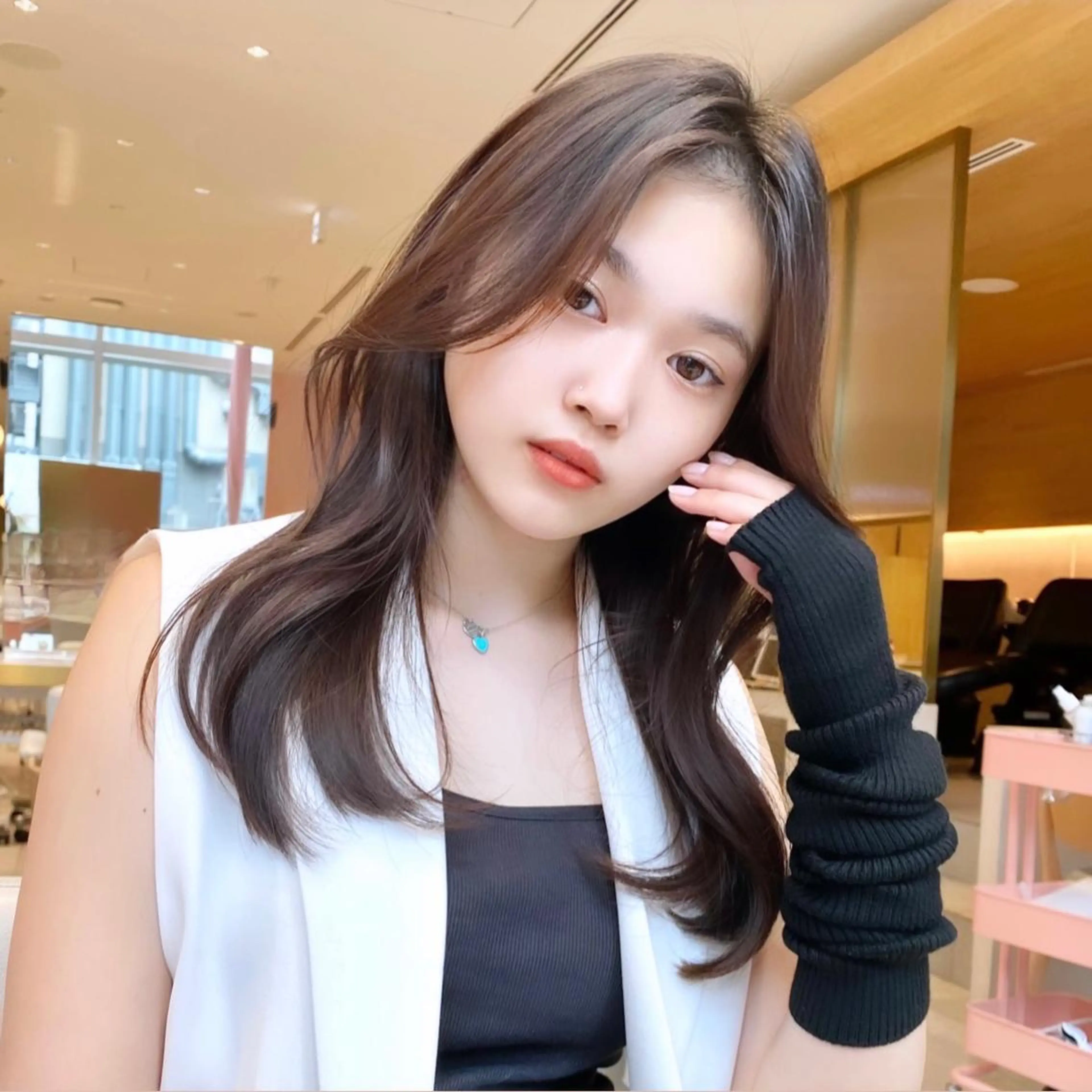 セミロング カット ヘアカラー トリートメント 韓国くびれレイヤー 🇰🇷はづきのヘアスタイル