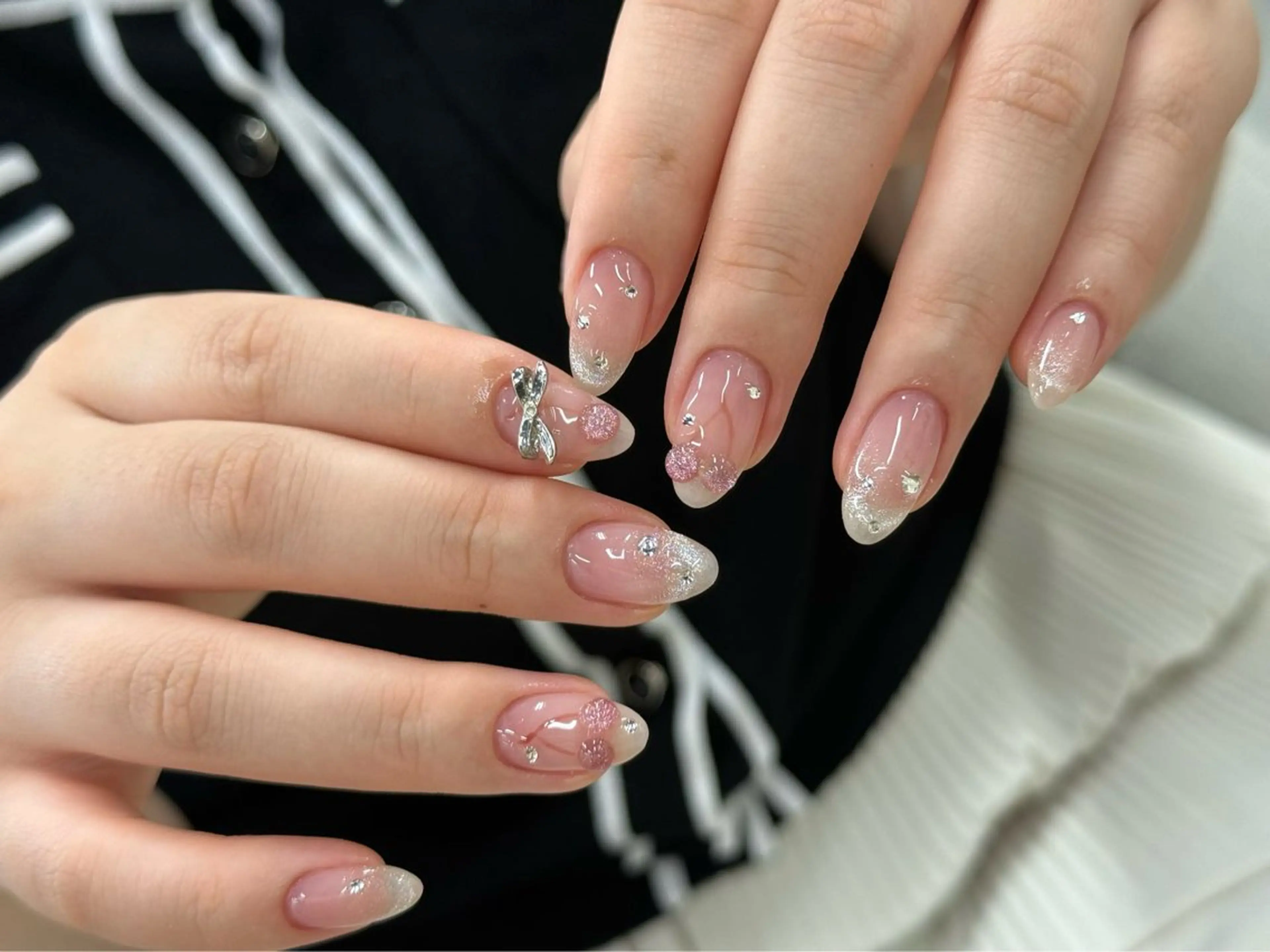 ネイル ハンドネイル AmorBeauty 長さだしのネイルデザイン